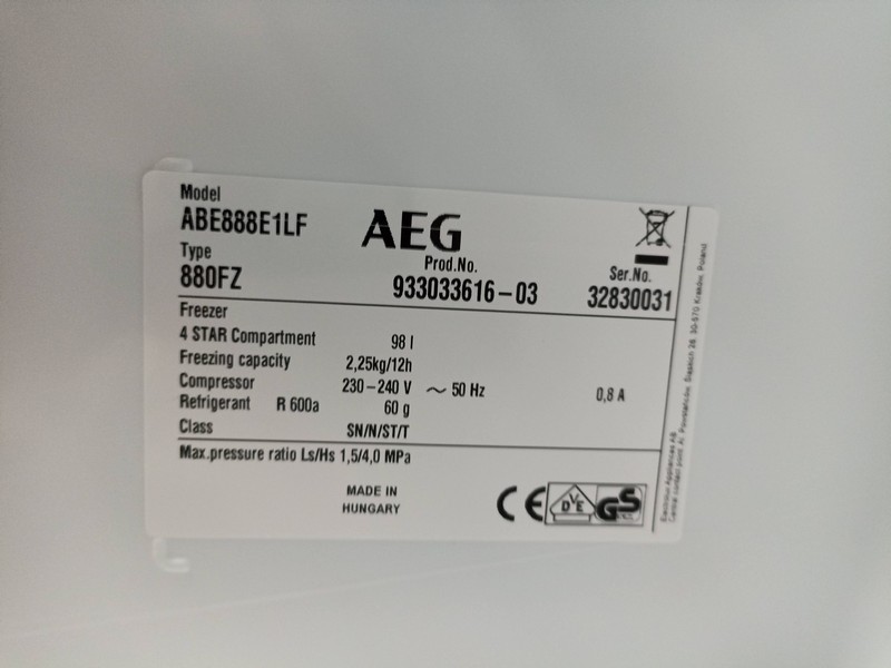 Ugradni Zamrzivač Aeg ABE888E1LF , 98 litara.