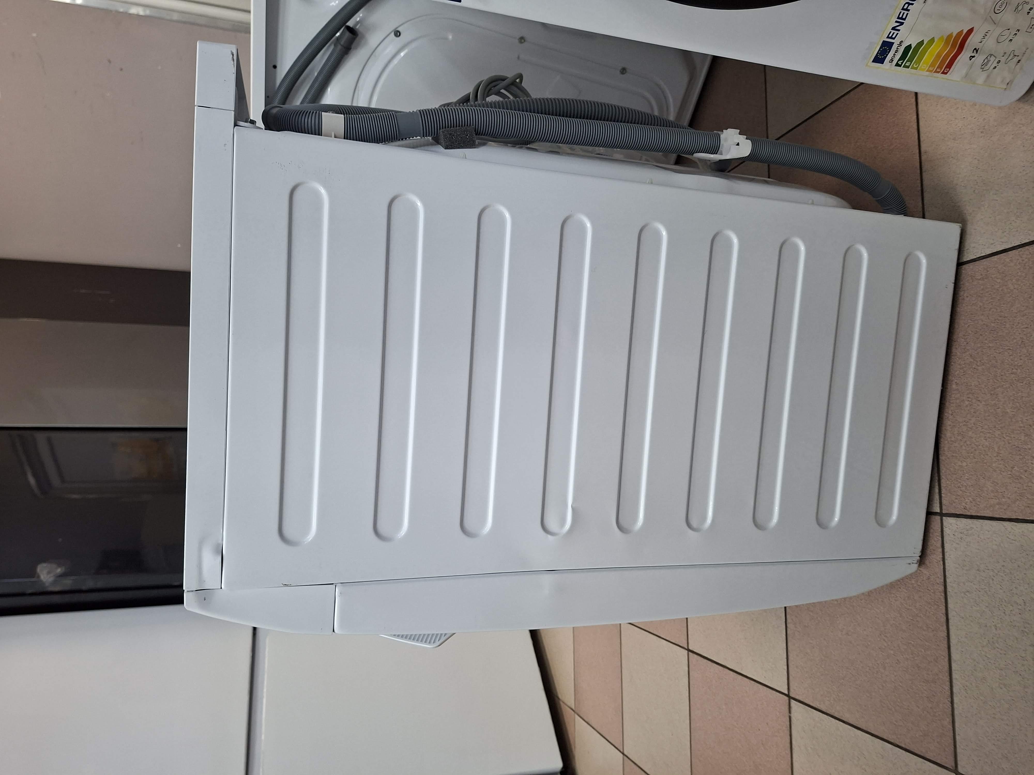 Veš mašina AEG L6FA68FL , 8 kg