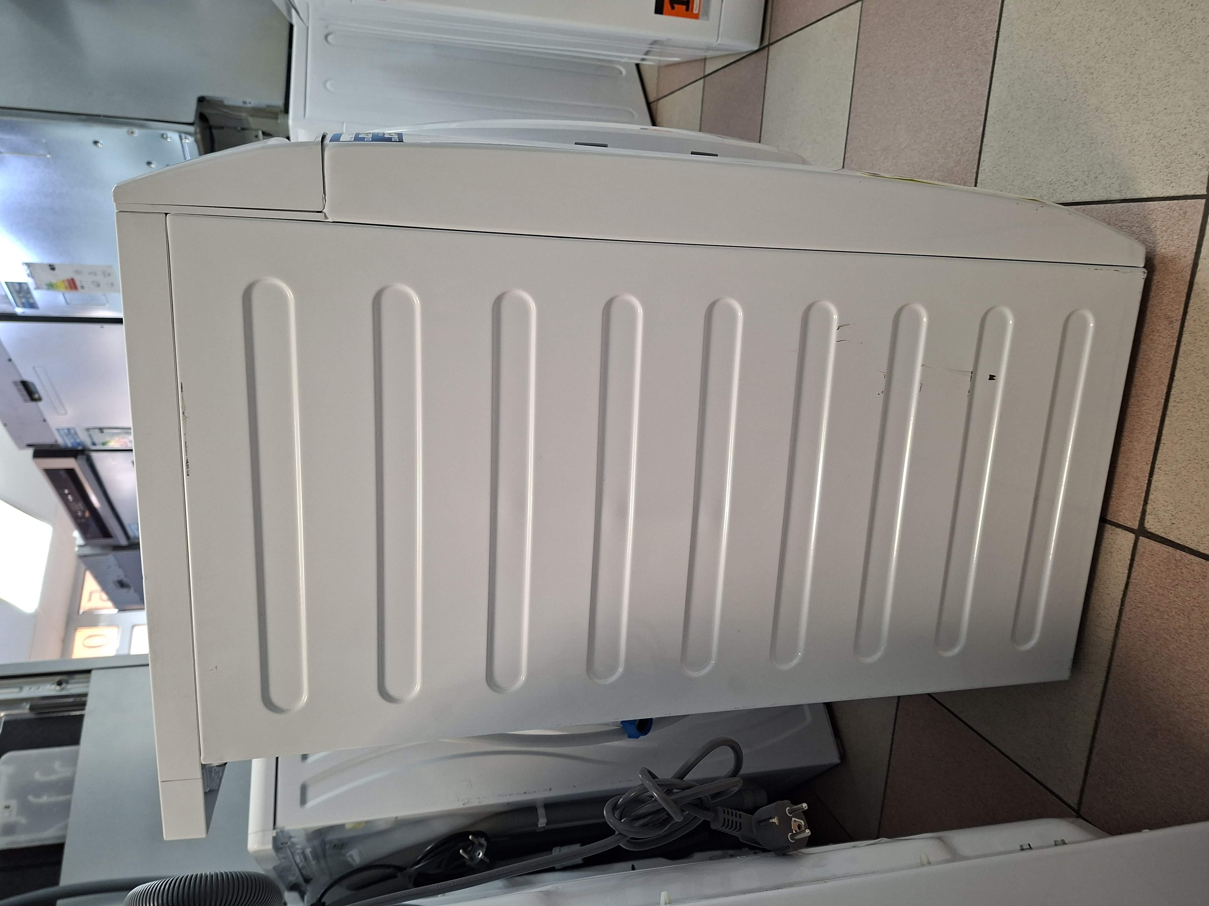 Veš mašina AEG L6FA68FL , 8 kg