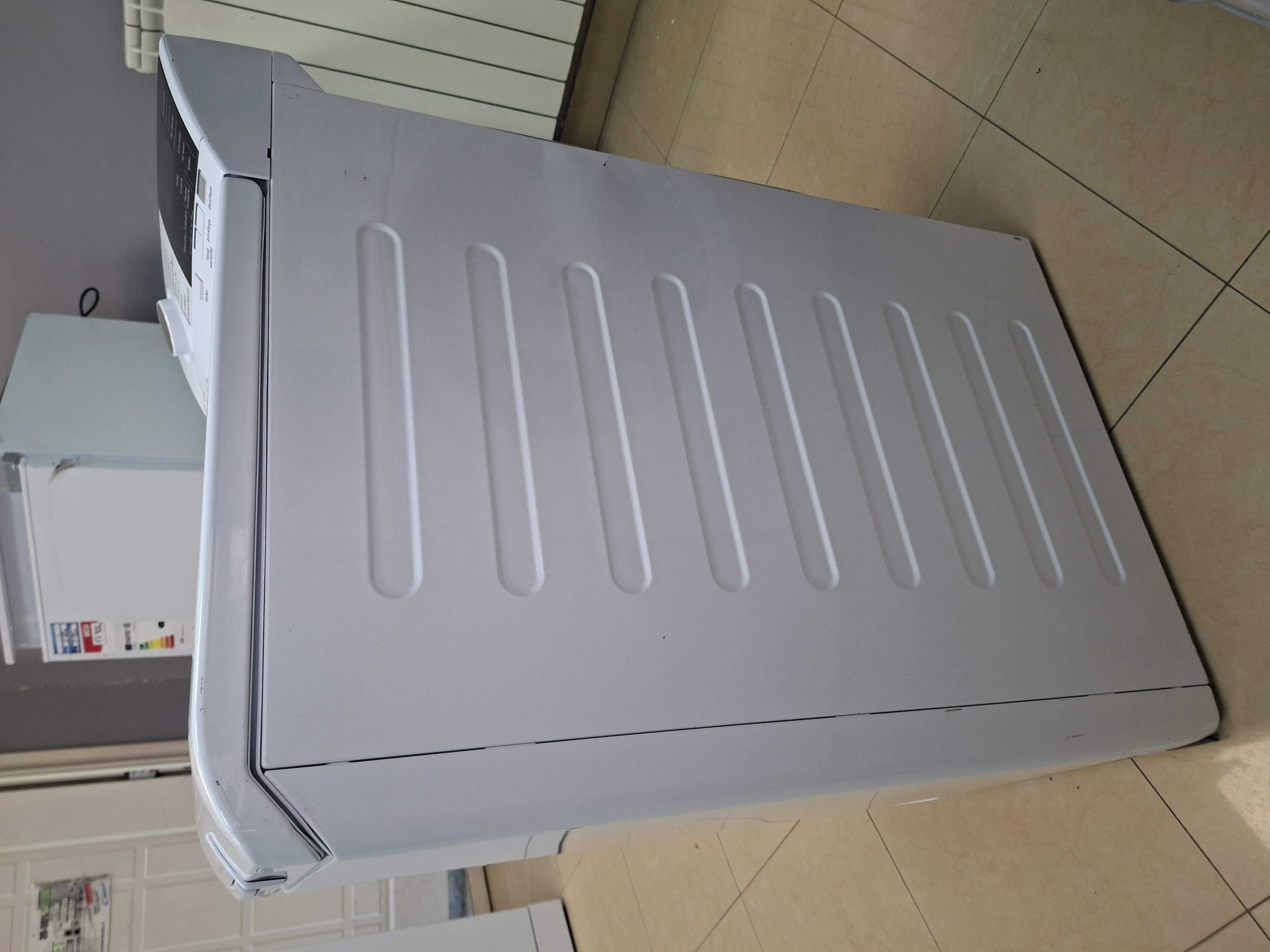 Veš mašina Aeg LTR6A60270 , 7 kg.