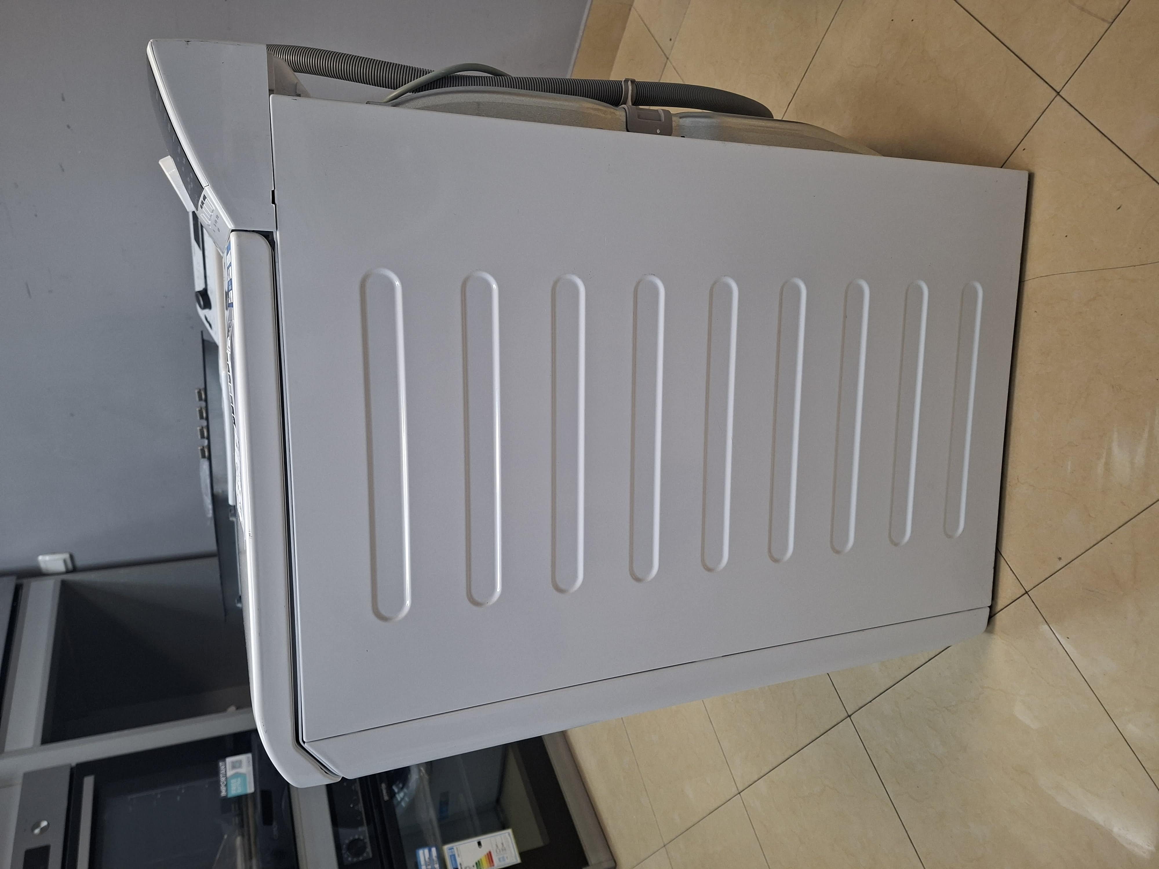 Veš mašina AEG LTR6A60370  , 7 kg.