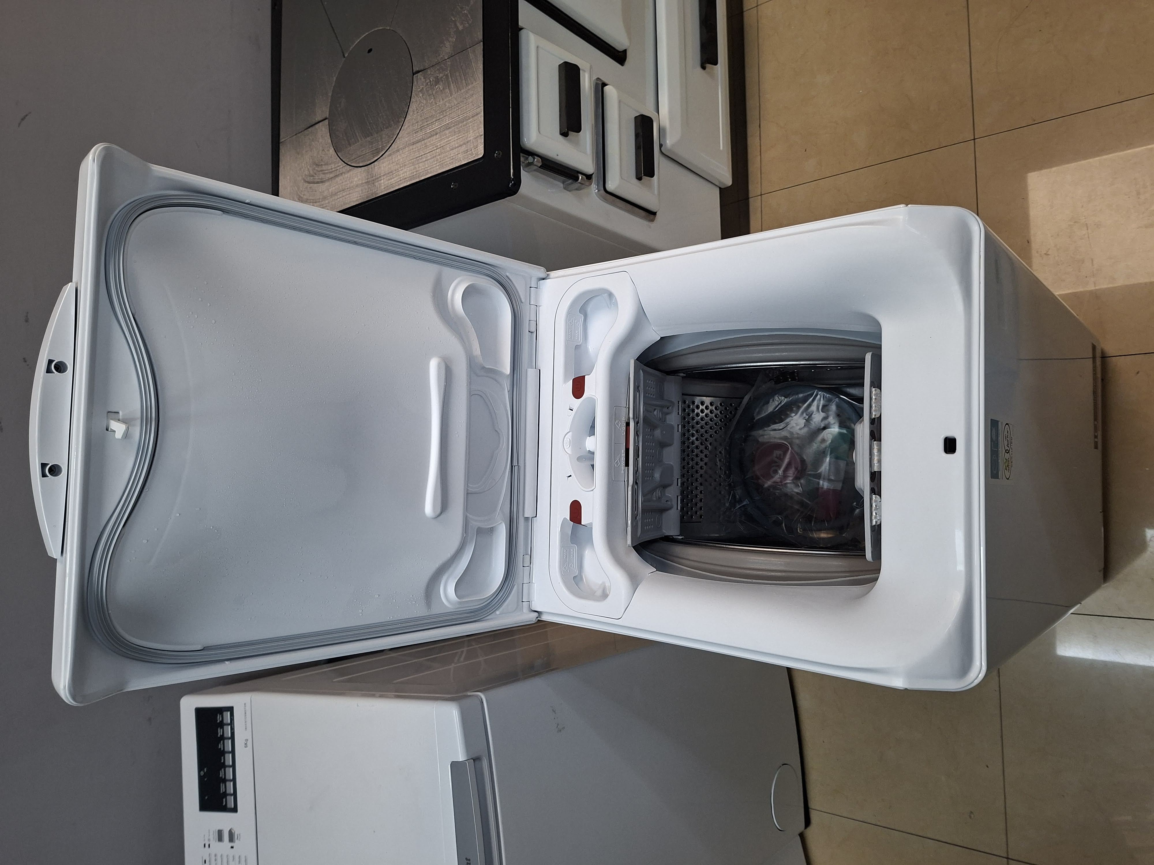 Veš mašina AEG LTR6T4EP3, 6 kg.