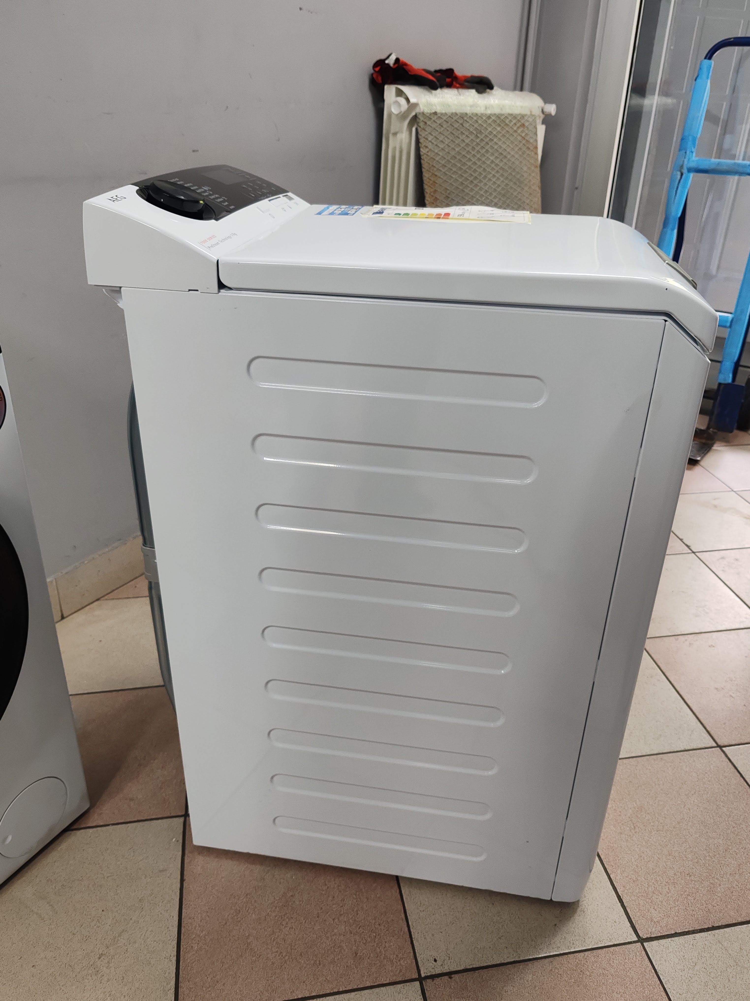 Veš mašina AEG LTR7E273E, 7kg