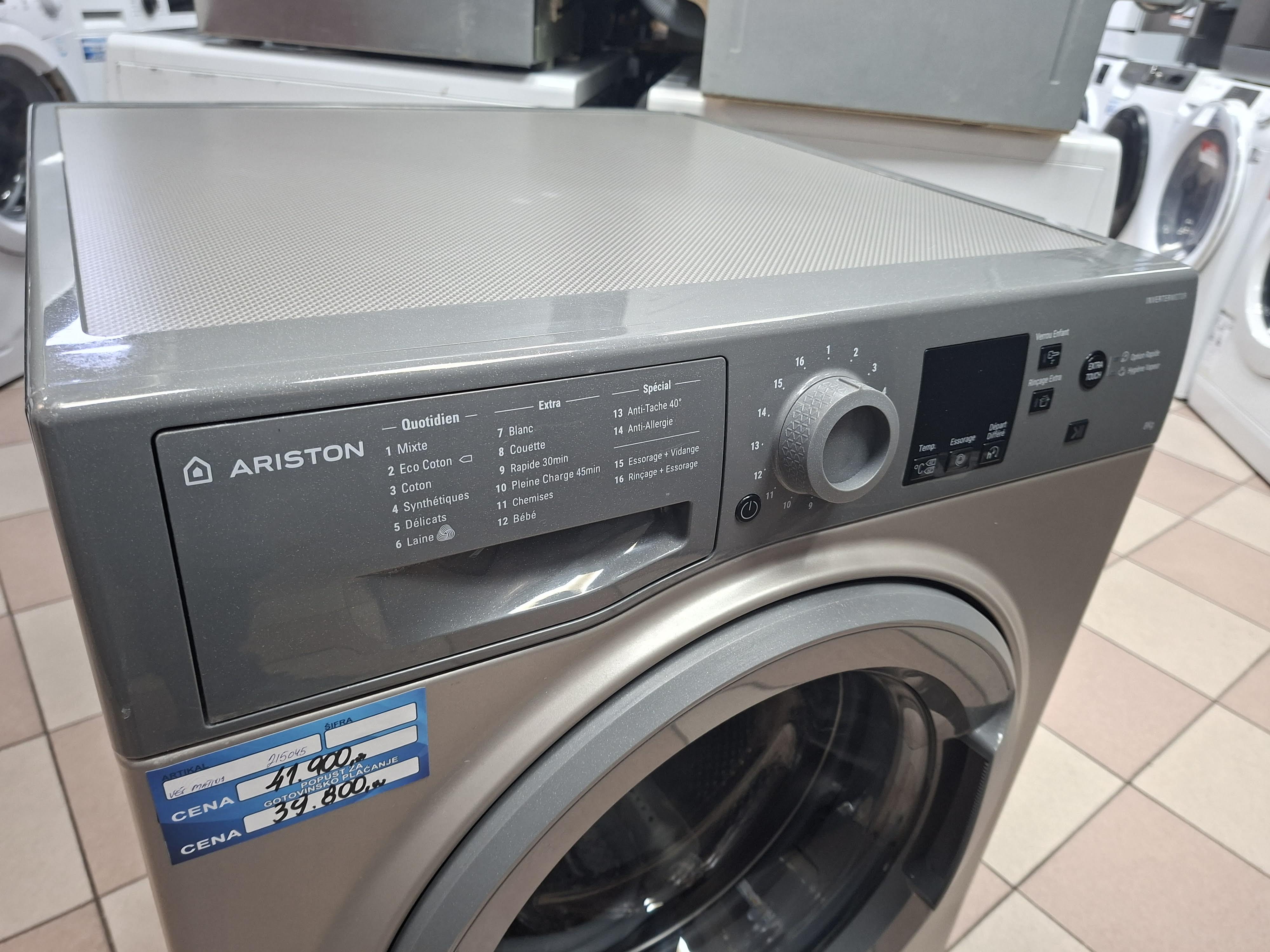 Veš mašina Ariston NS 823C GG MA , 8 kg.