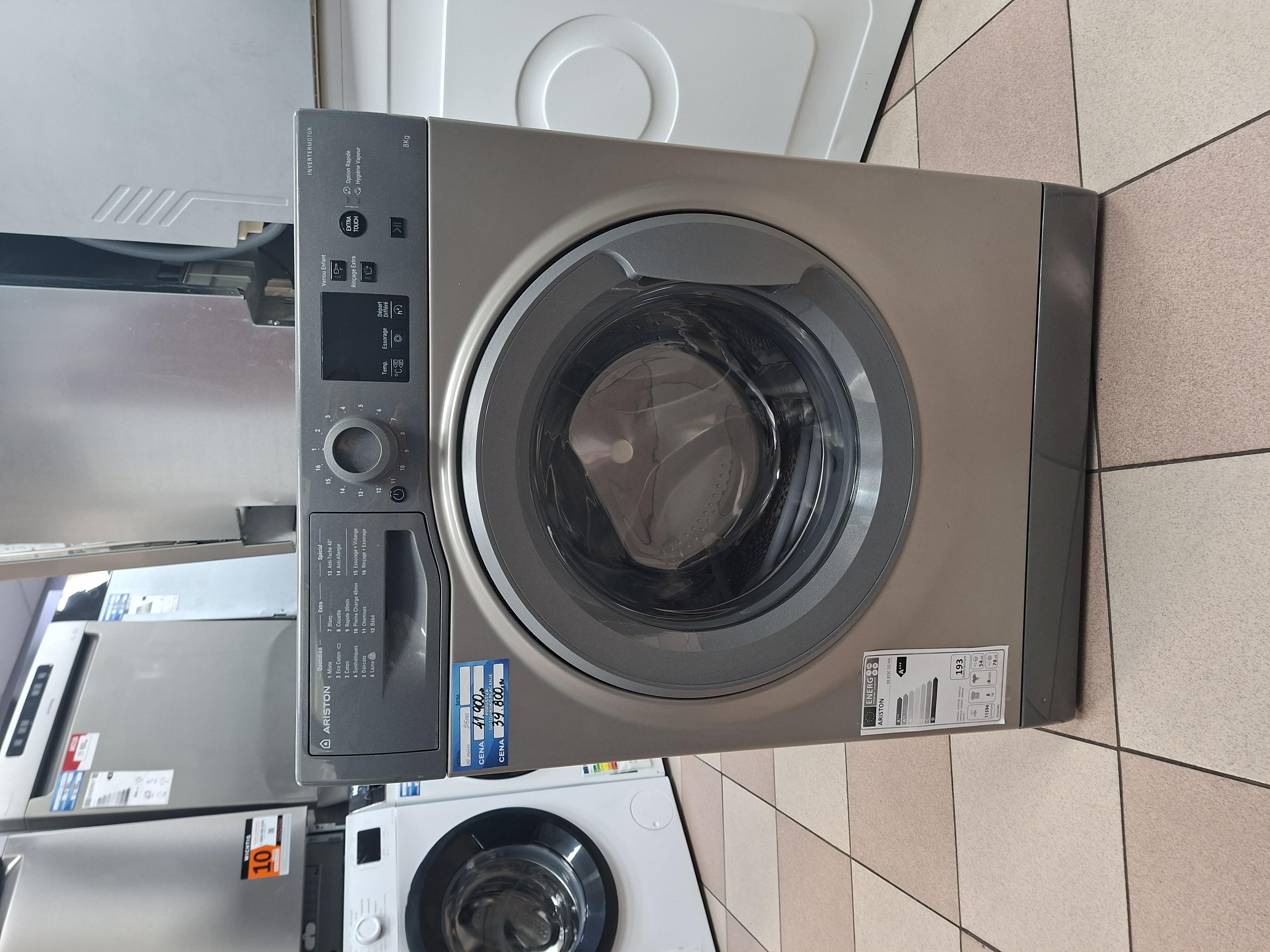 Veš mašina Ariston NS 823C GG MA , 8 kg.
