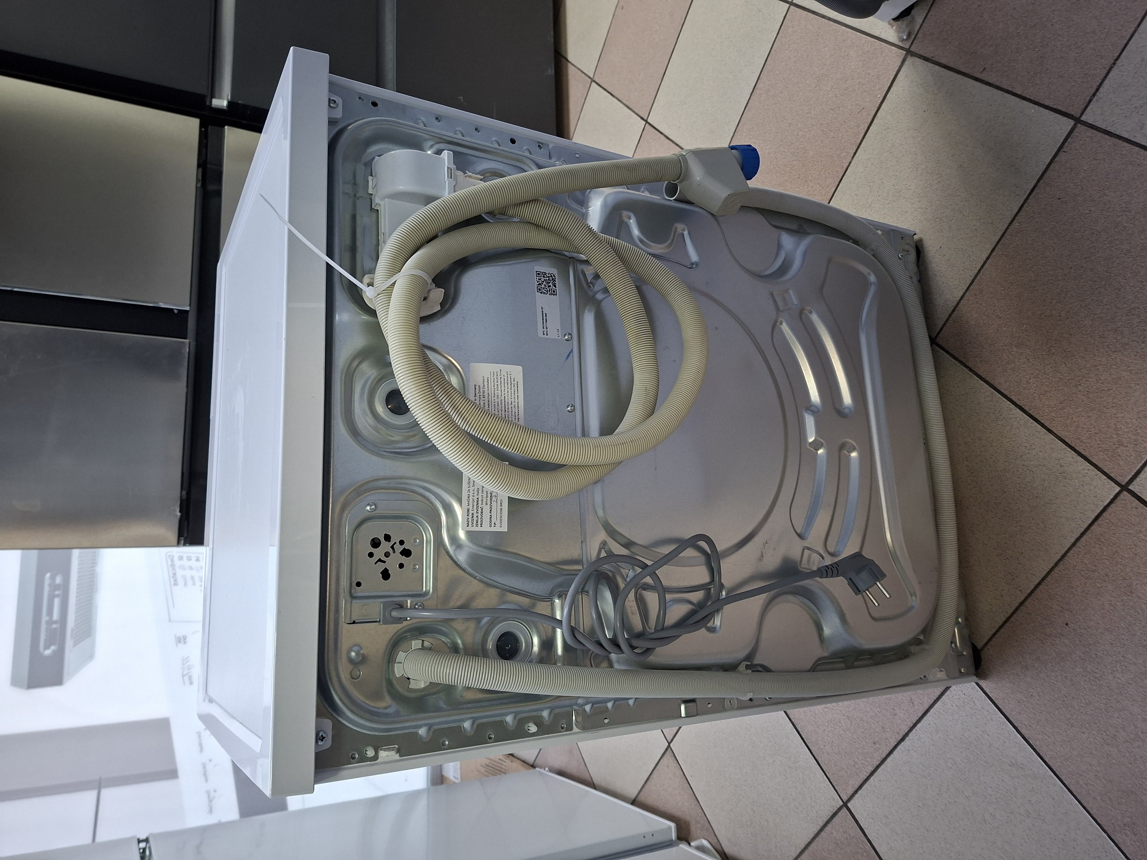 Veš mašina Beko B5WFT78410W , 8kg