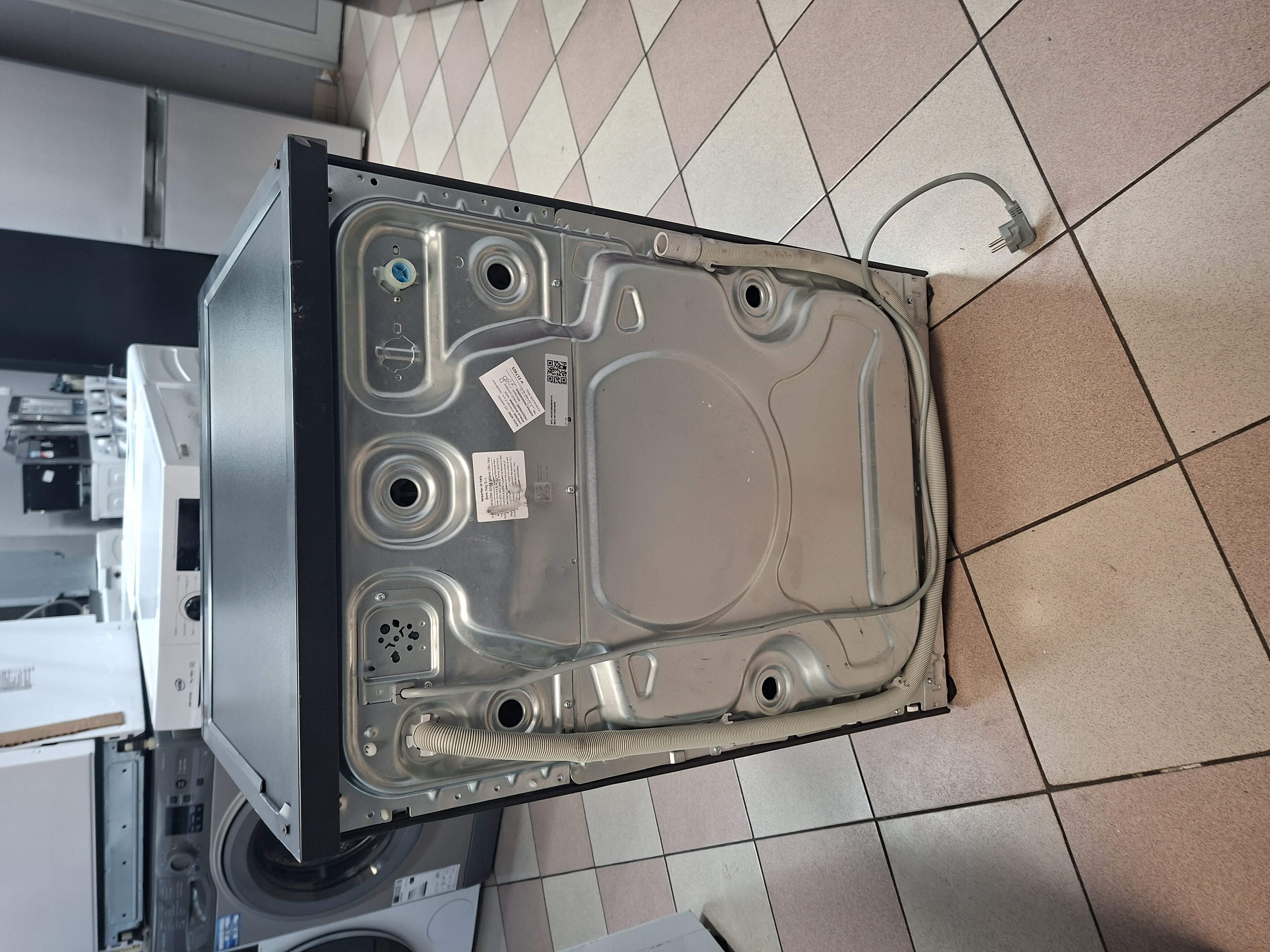 Veš mašina Beko BMEUWT41241M , 12 kg.