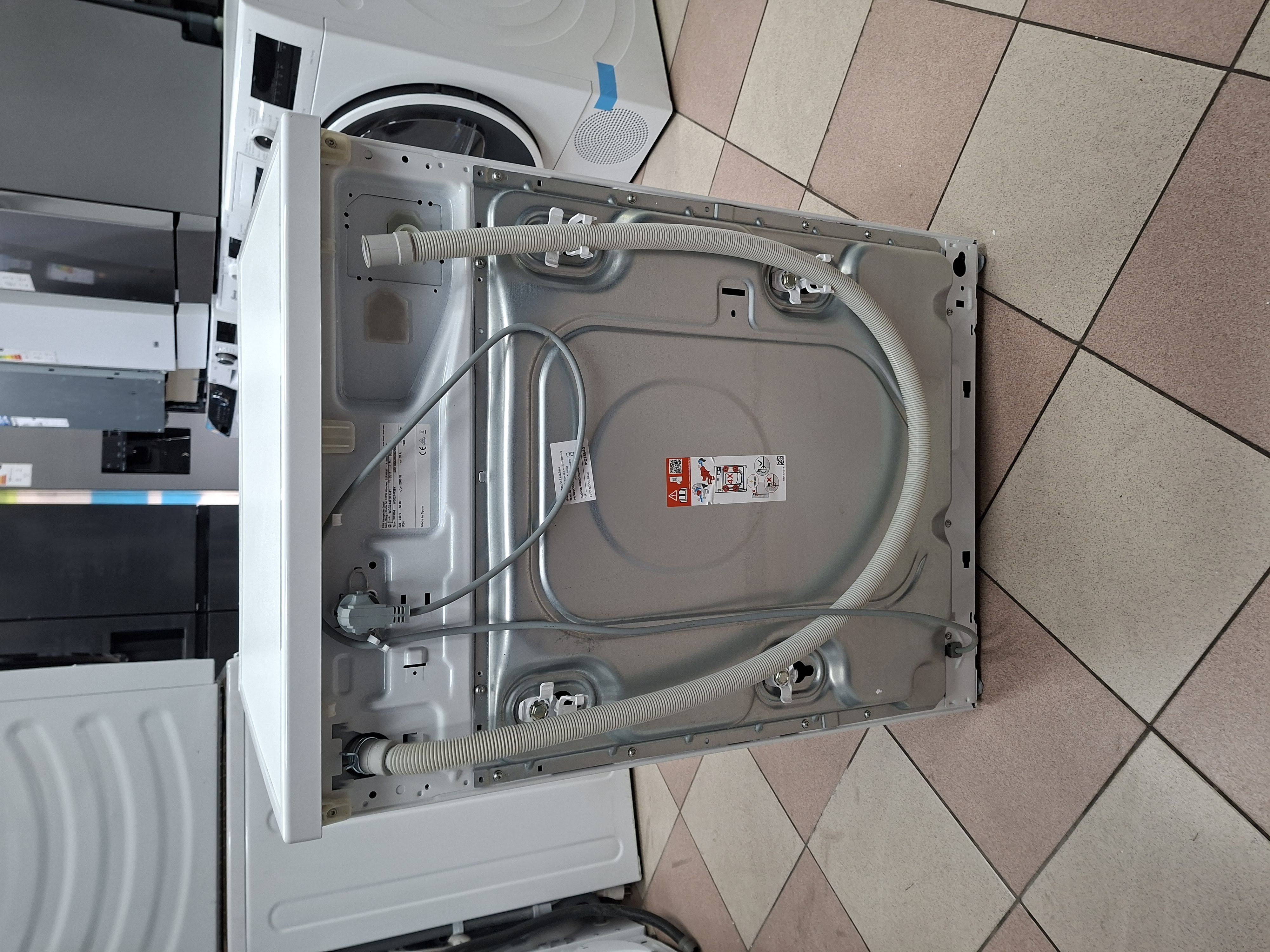 Veš mašina Bosch serija 6 WGG244F3BY ,  9 kg.