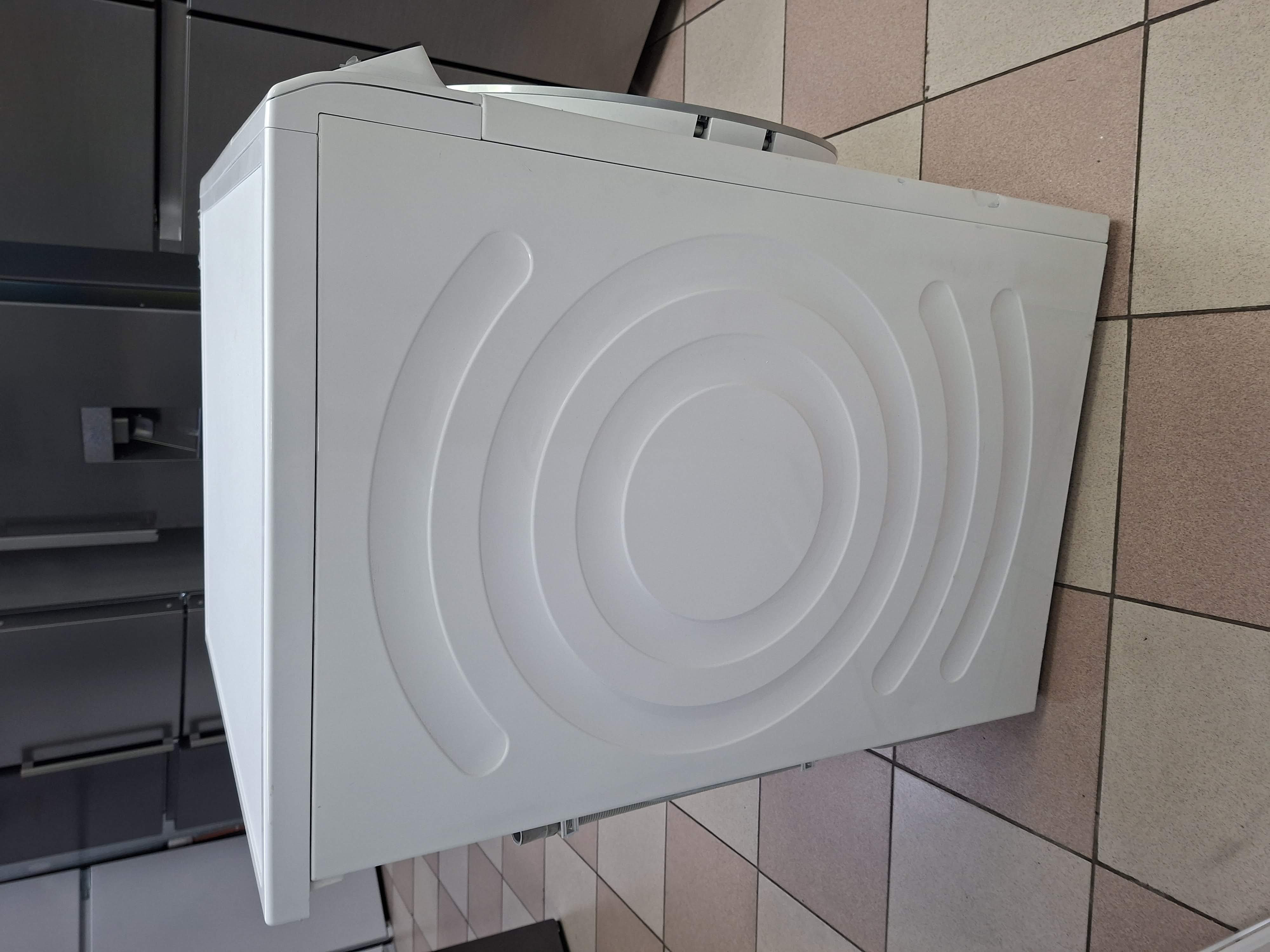Veš mašina Bosch serija 6 WGH256A6BY ,  10 kg.