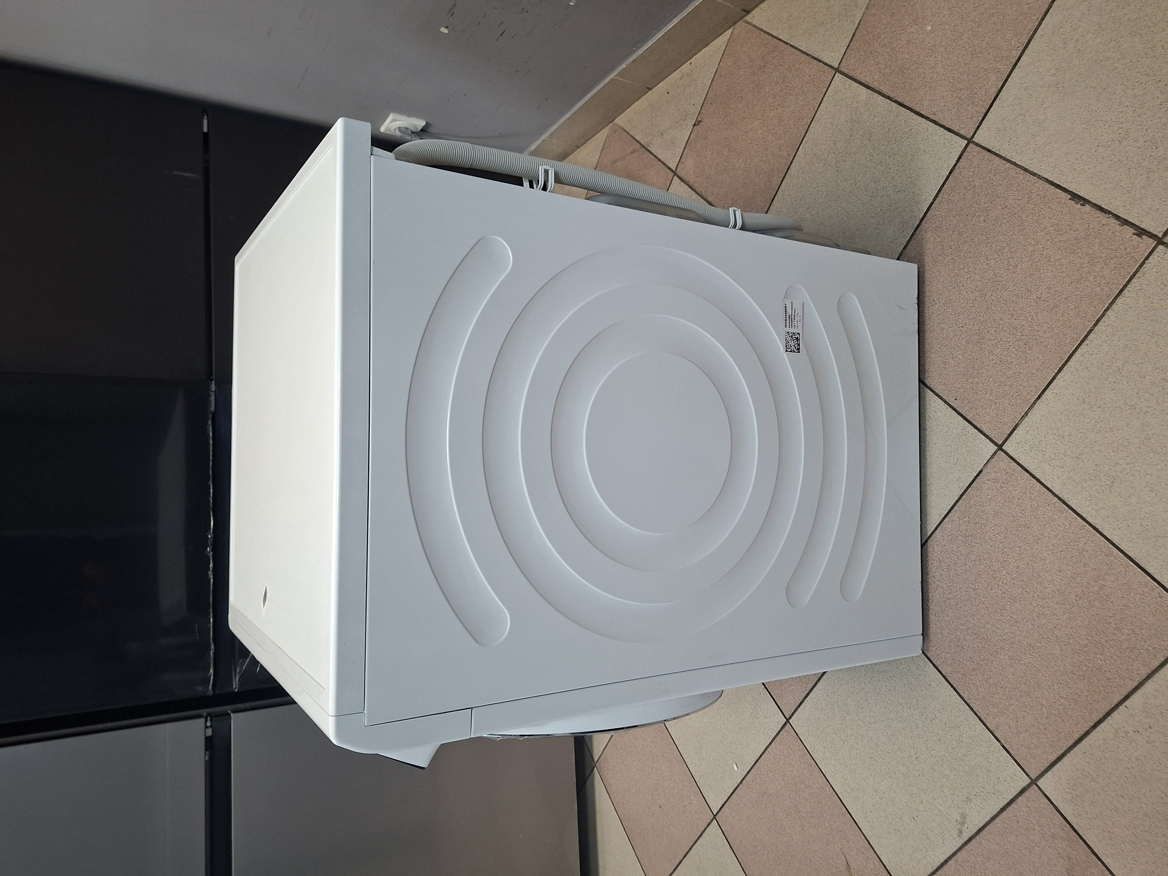 Veš mašina Bosch serija 8 WGB24400BY ,  9 kg.