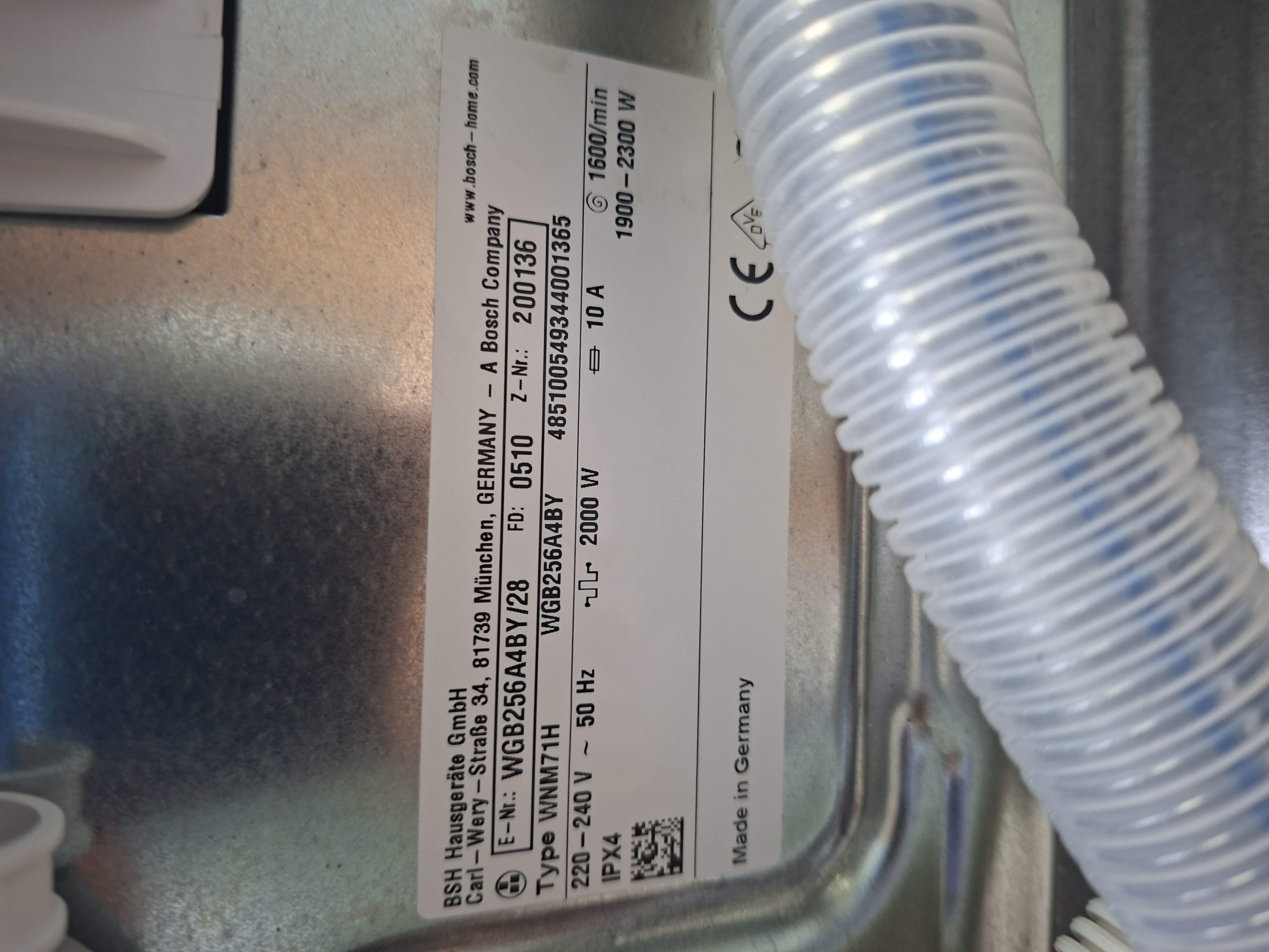 Veš mašina Bosch serija 8 WGB256A4BY ,  10 kg.