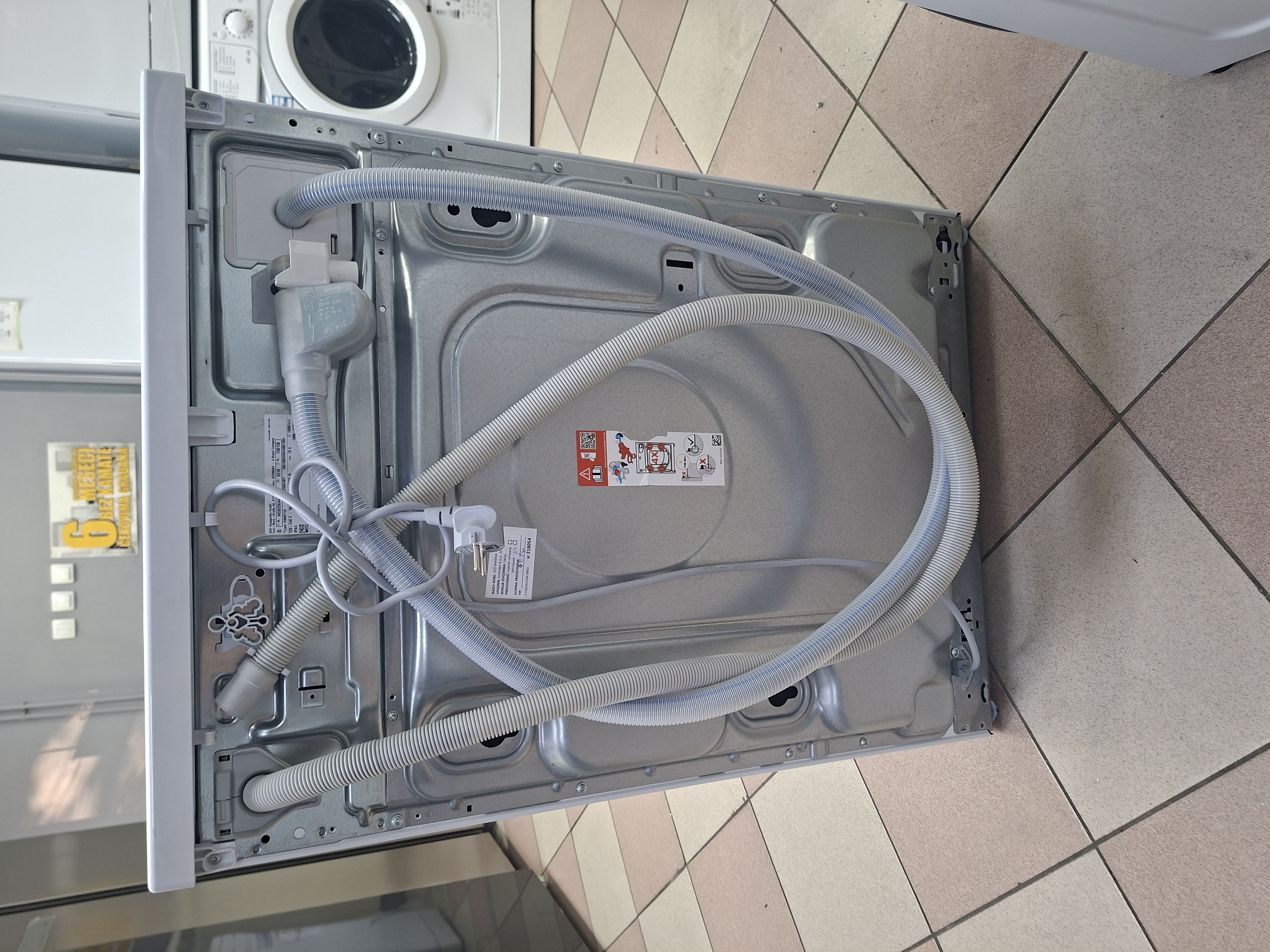 Veš mašina Bosch serija 8 WGB256A4BY ,  10 kg.