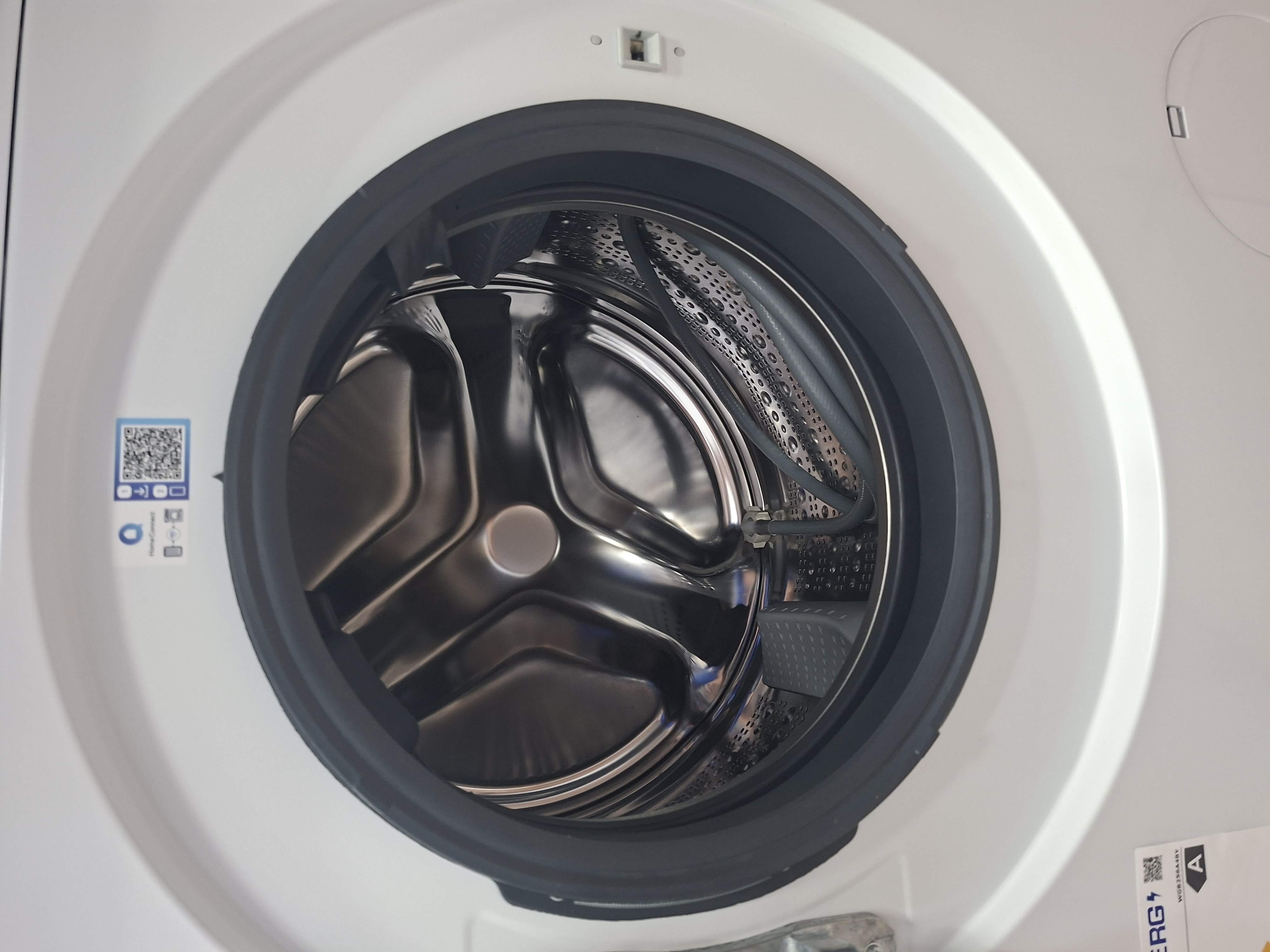 Veš mašina Bosch serija 8 WGB256A4BY ,  10 kg.