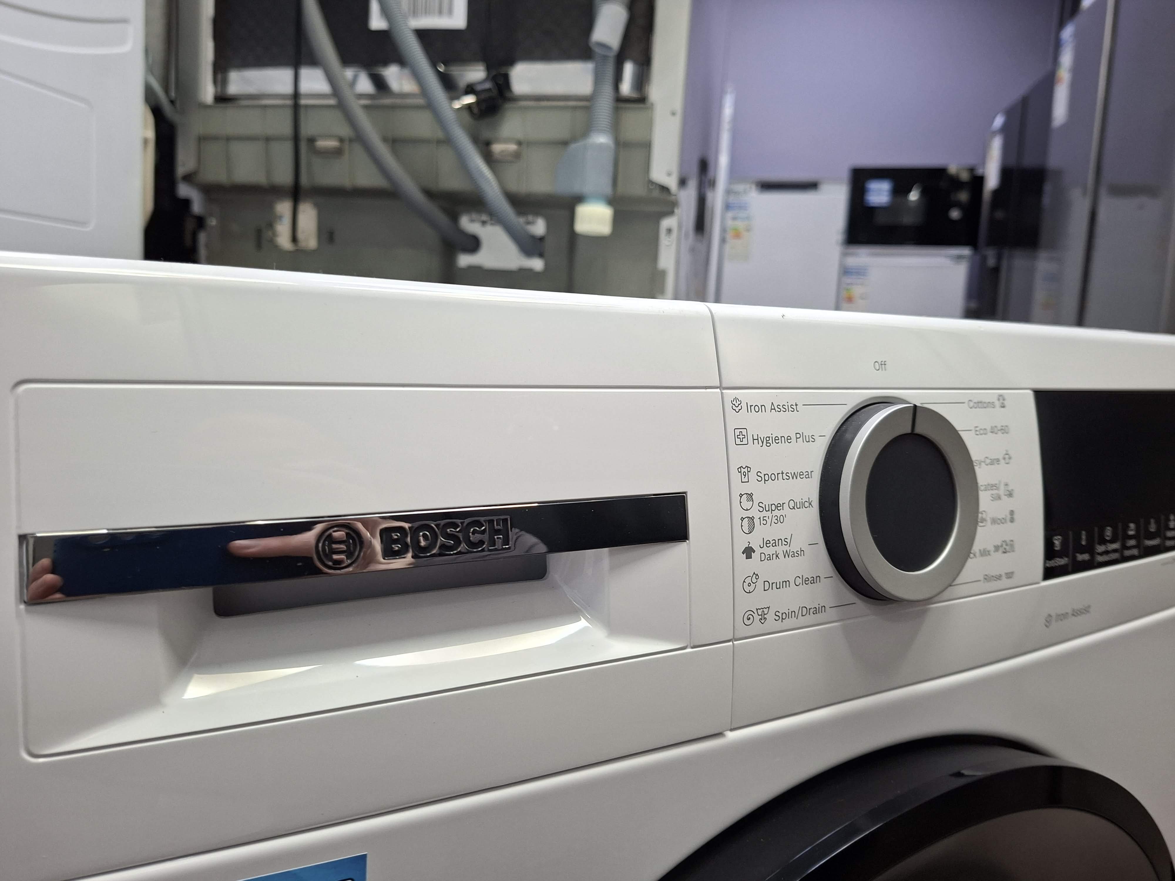 Veš mašina Bosch WGG242Z3BY , 9 kg.