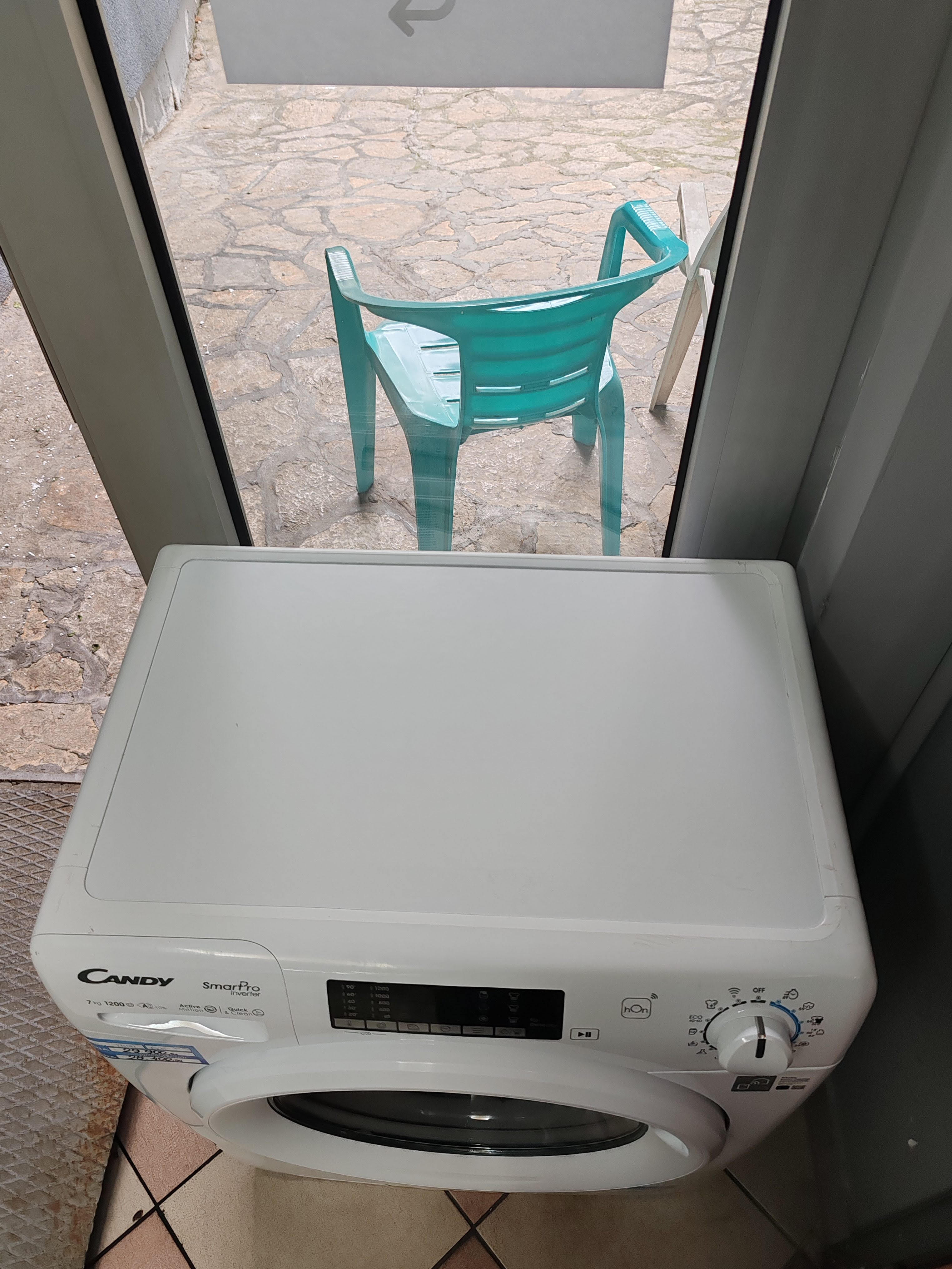 Veš mašina Candy CO4 274TWM6/1-S , 7 kg, slim
