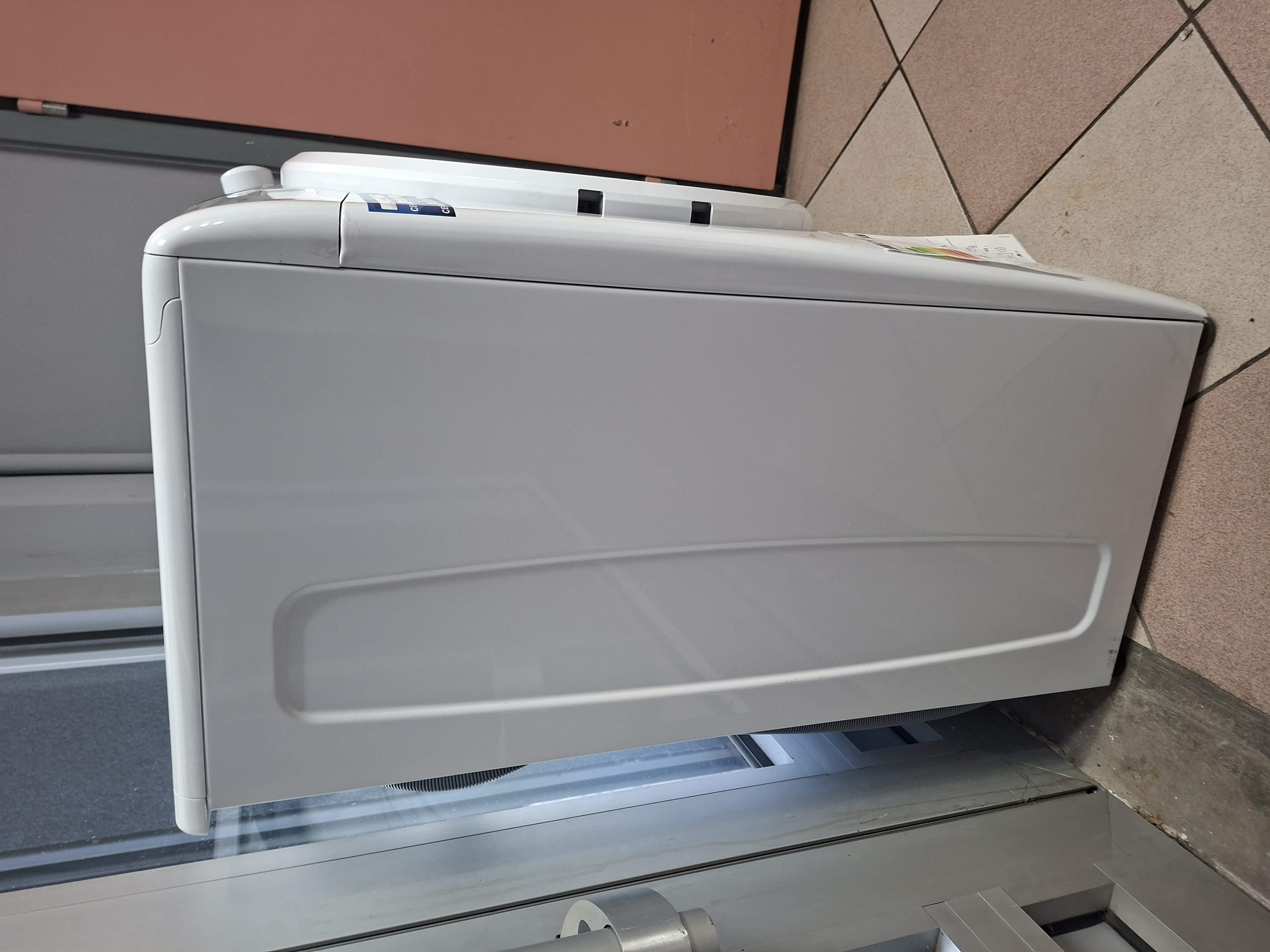 Veš mašina Candy CO4 274TWM6/1-S , 7 kg, slim