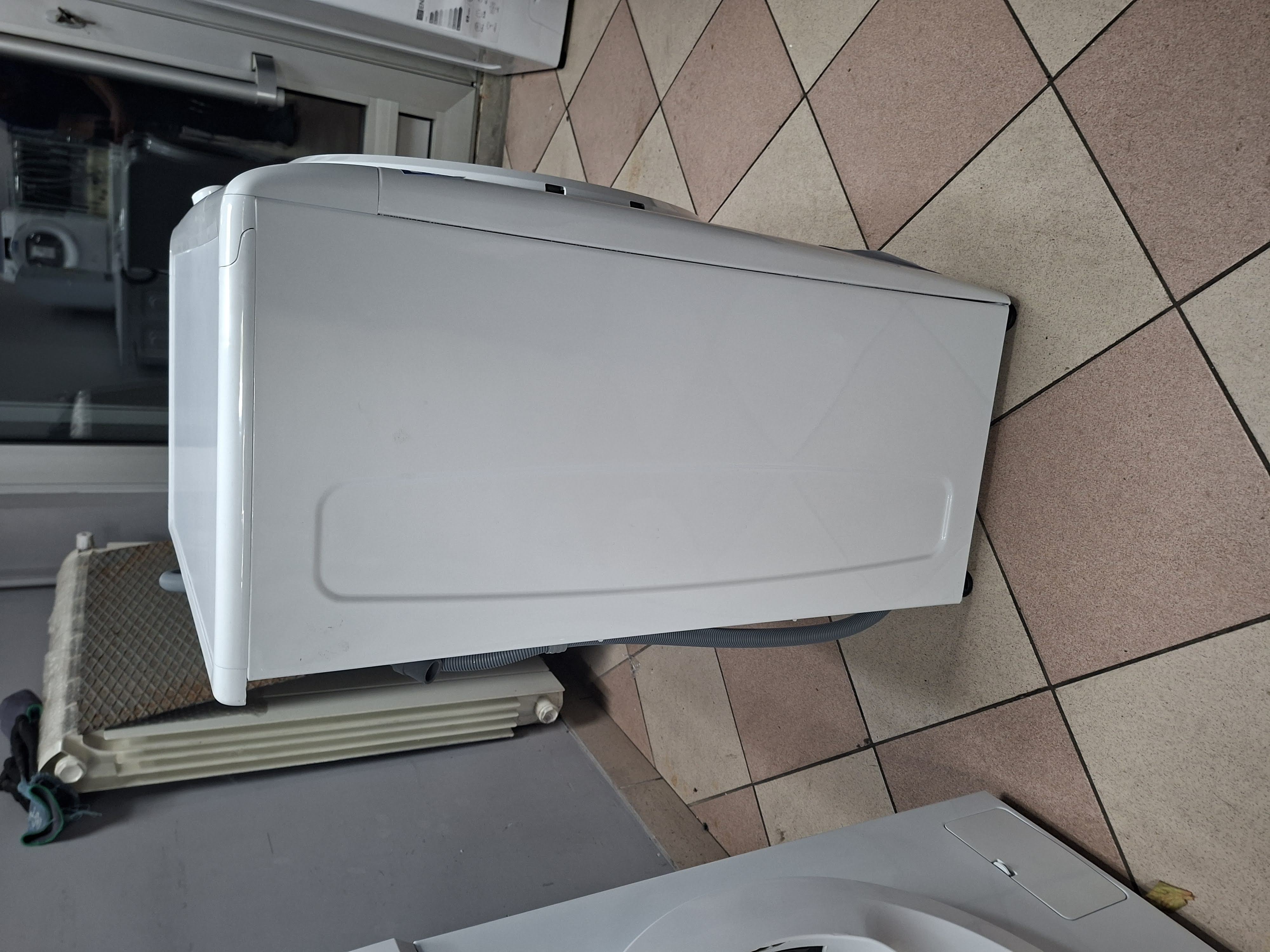 Veš mašina Candy CO4 374TWM6/1-S , 7 kg, slim