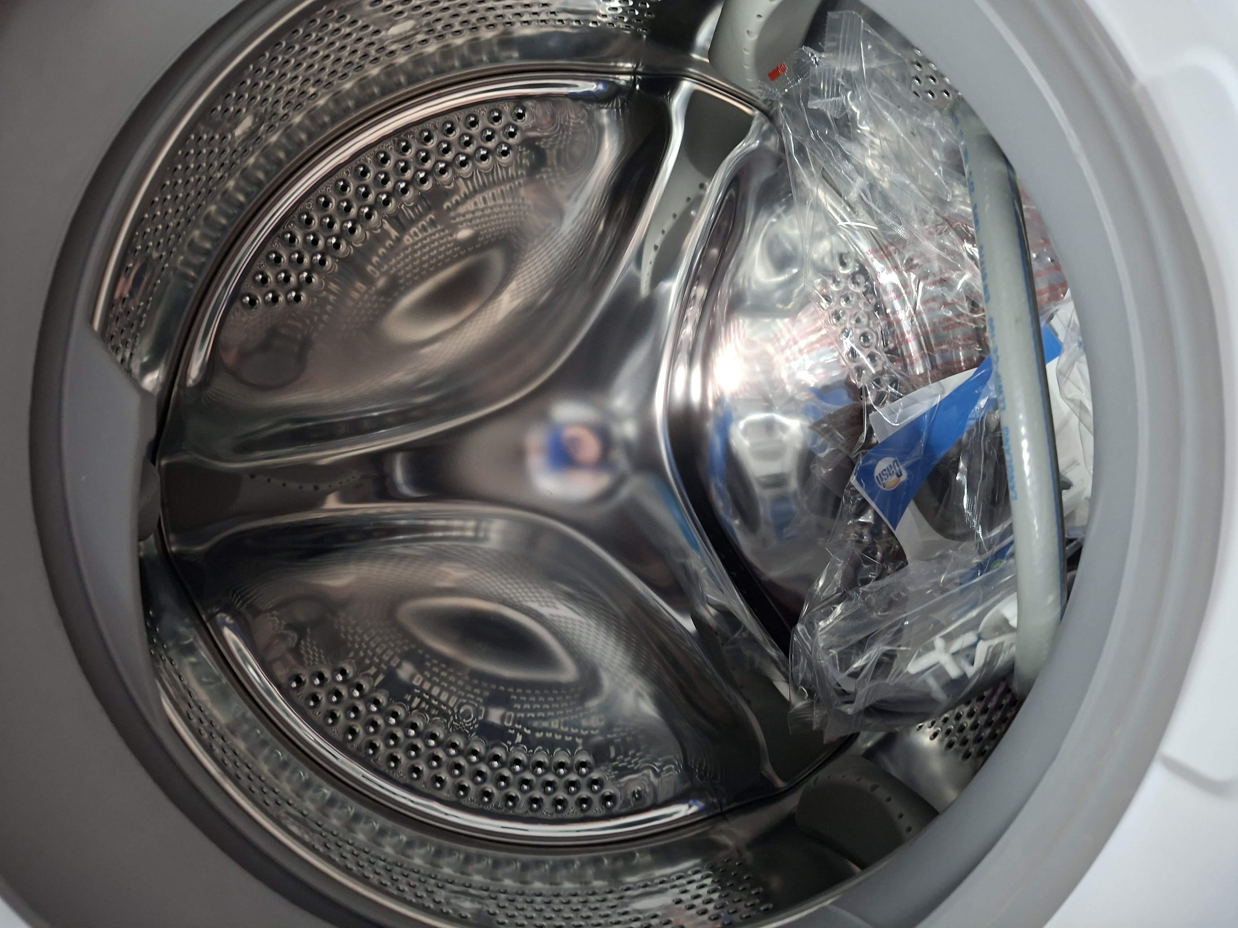 Veš mašina Candy CS 1272DE/1-11, 7kg, slim