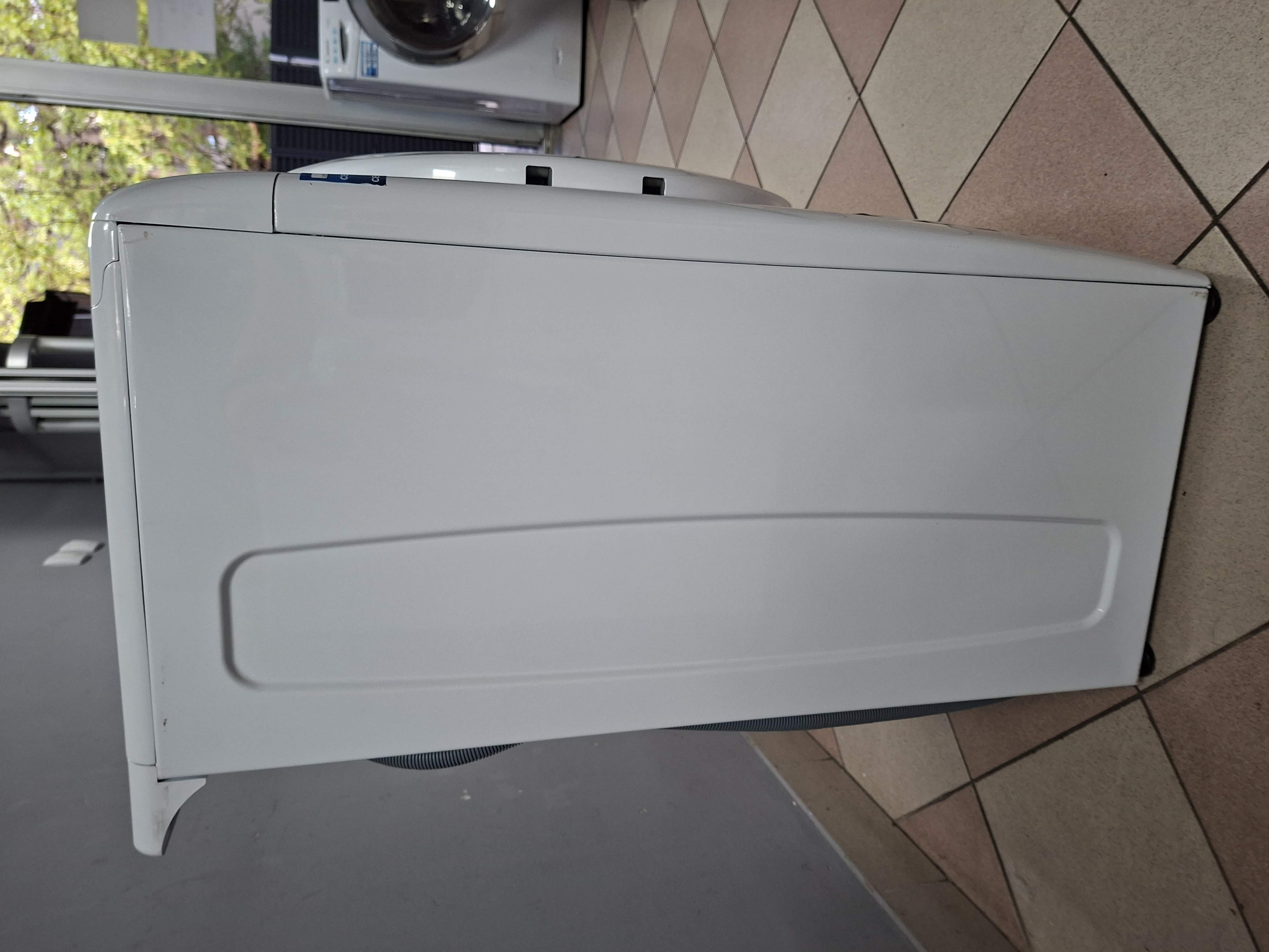 Veš mašina Candy CS 1272DE/1-11, 7kg, slim