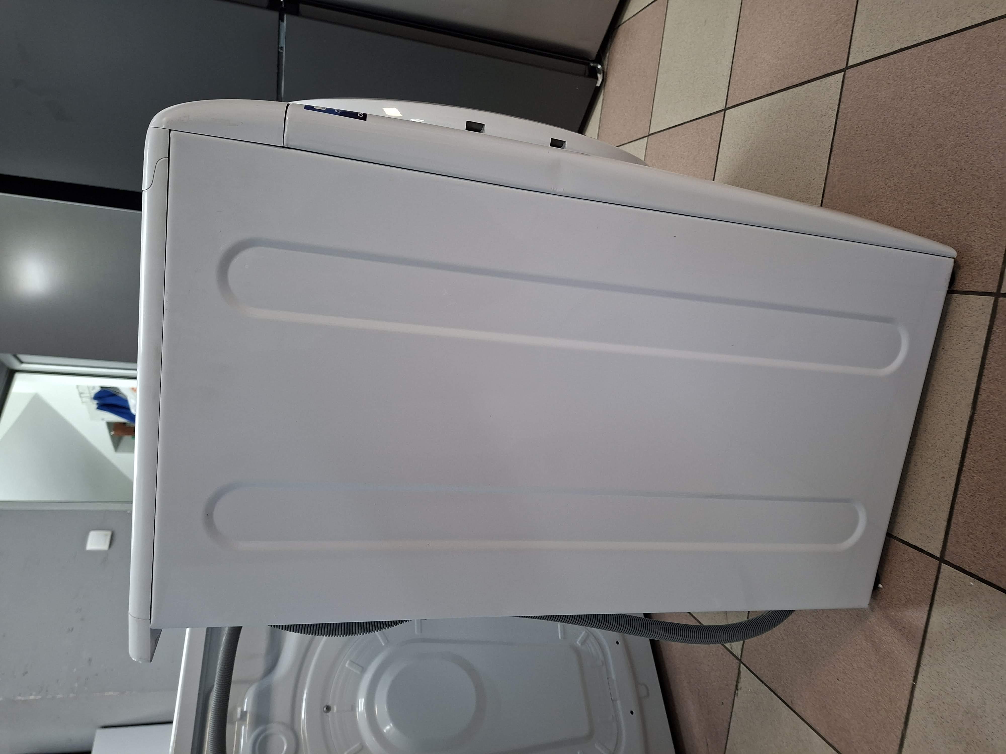 Veš mašina Candy CS 128TXME-S, 8 kg