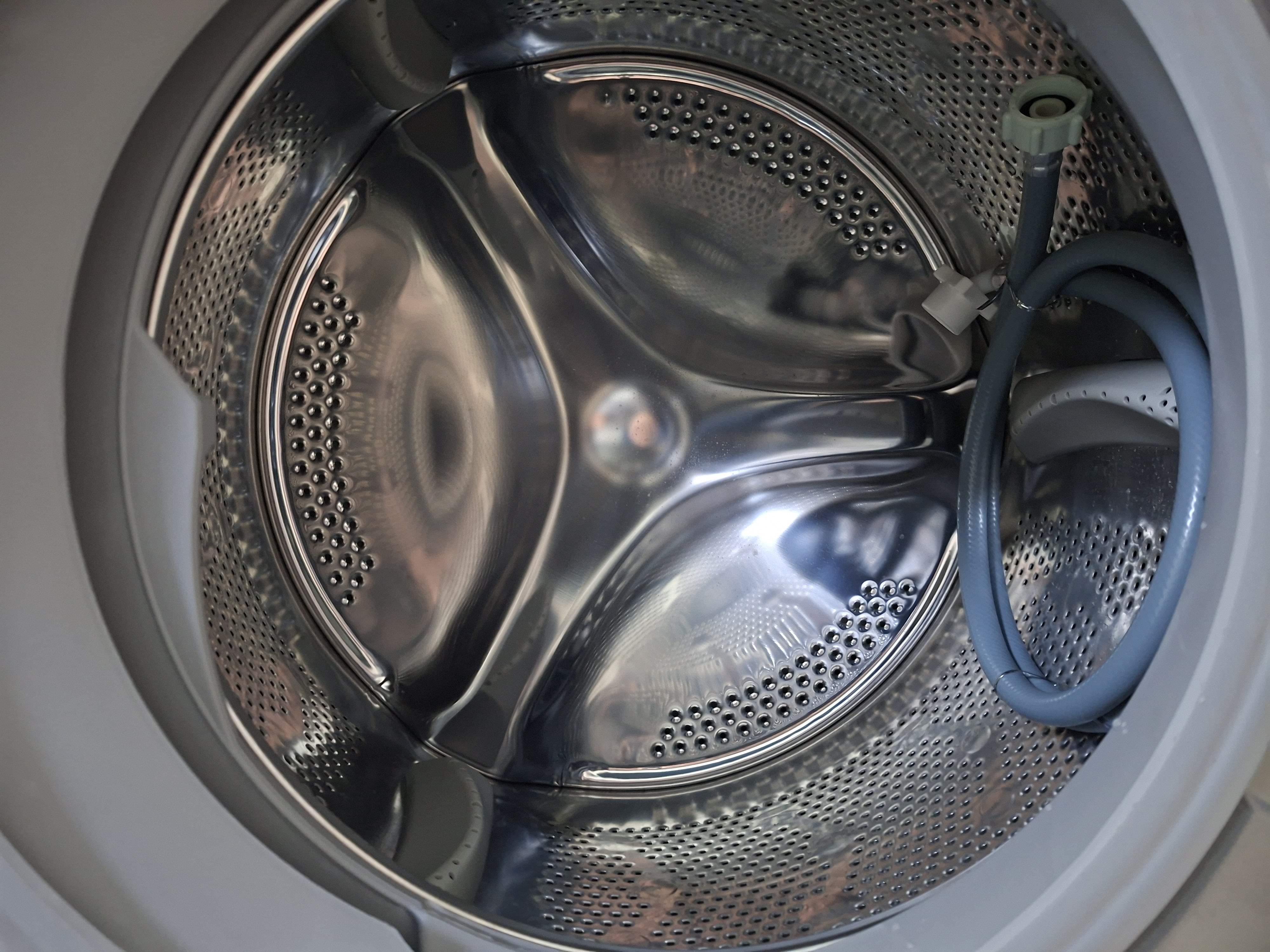 Veš mašina Candy CS 1292DWRR4/1-S  (2) , 9 kg.