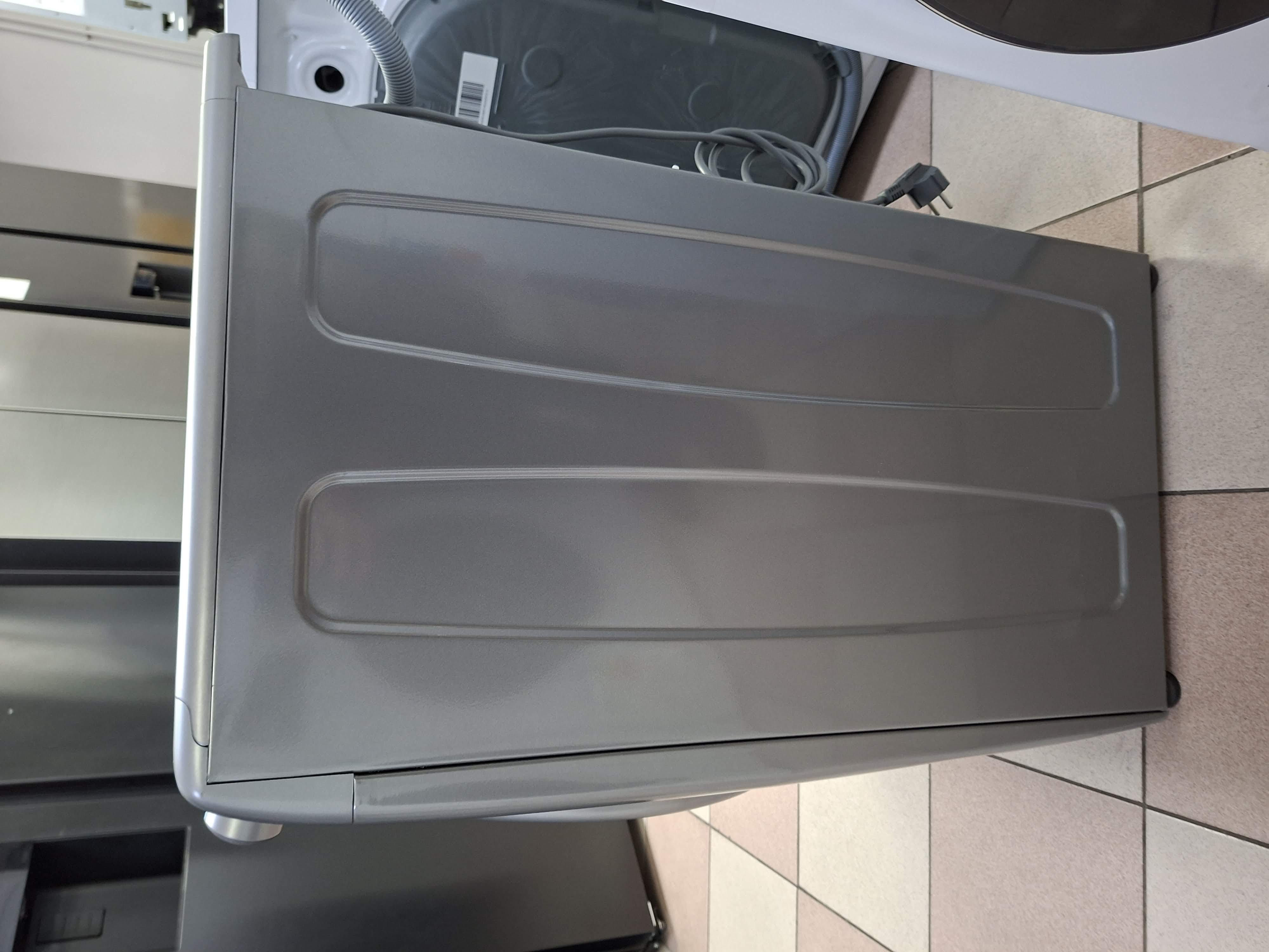 Veš mašina Candy CS 1292DWRR4/1-S  (2) , 9 kg.