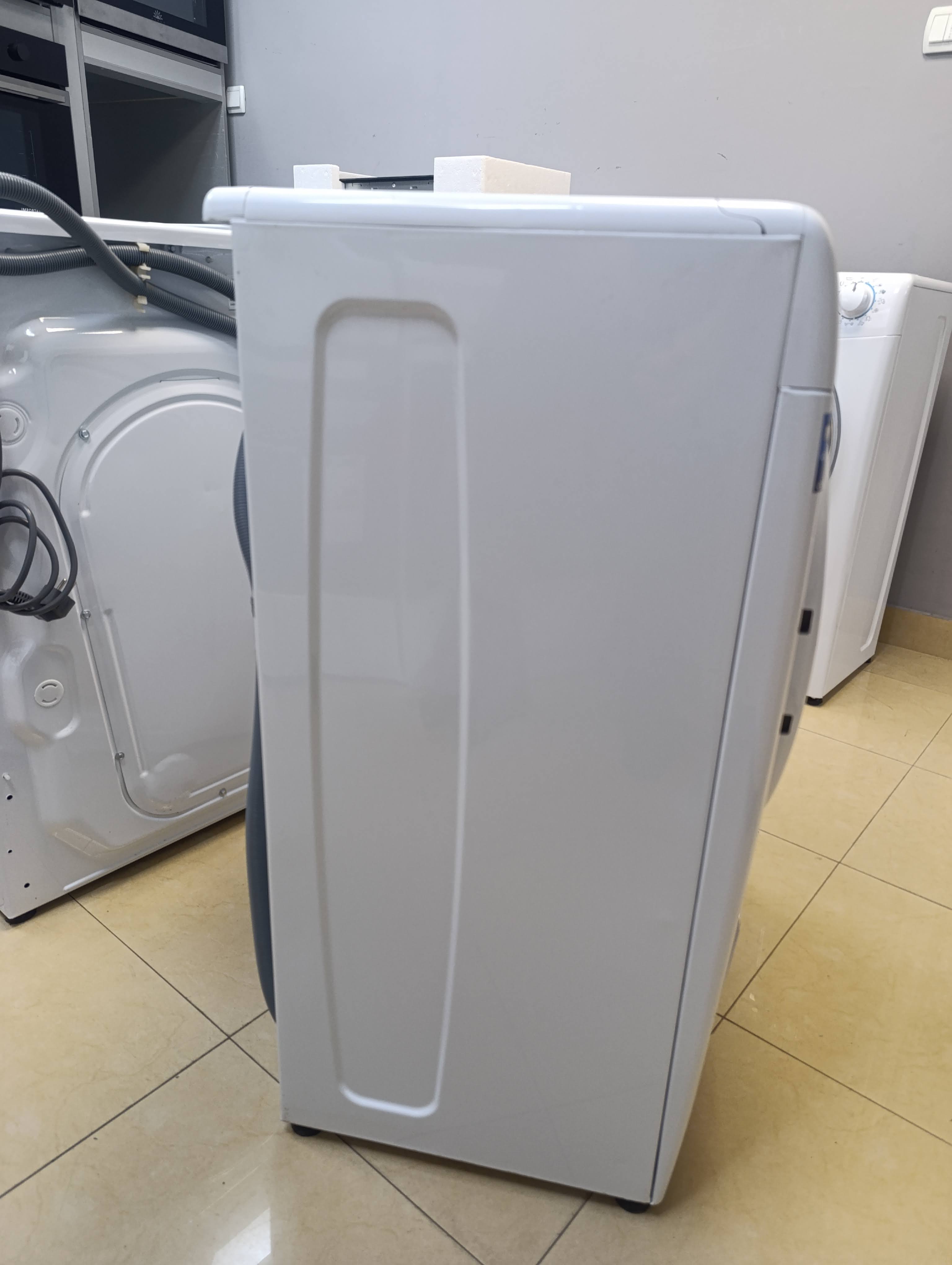Veš mašina Candy CS4 1172DE/1-S, 7 kg, slim