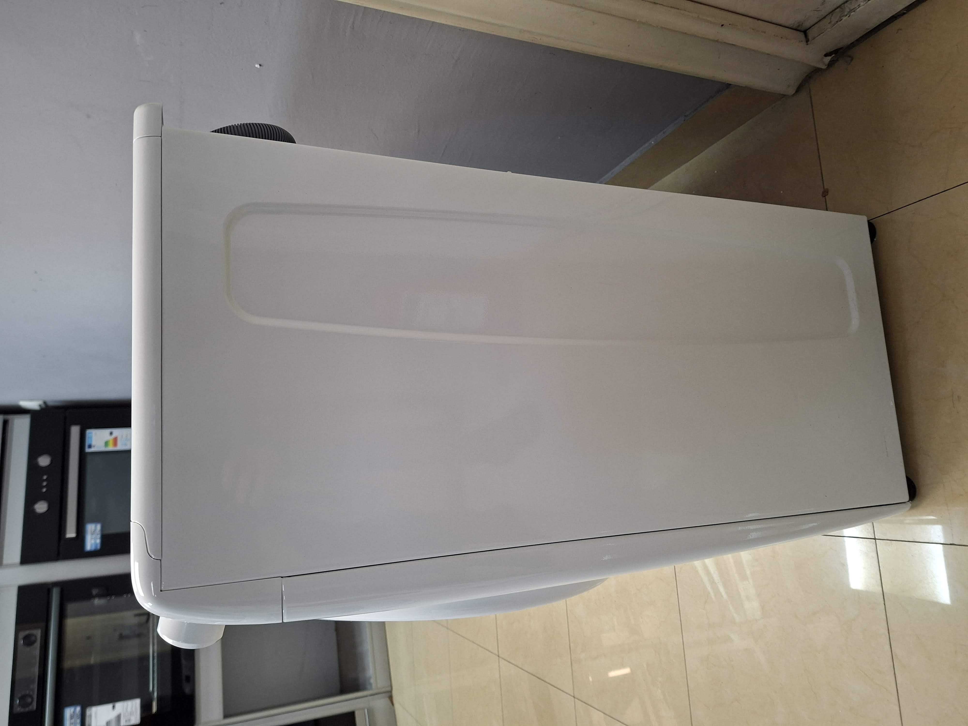 Veš mašina Candy CS4 1172DE/1-S, 7 kg, slim