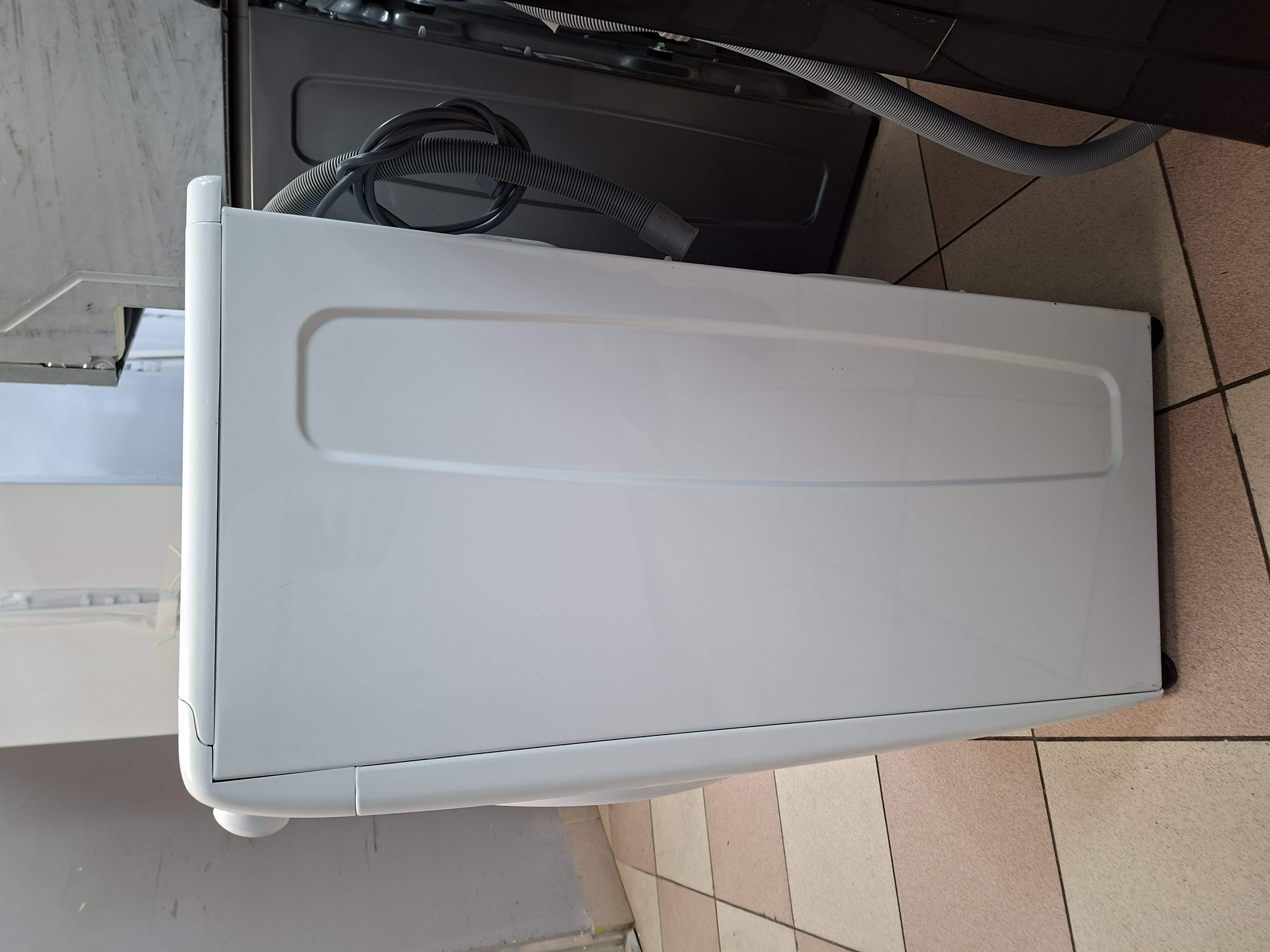 Veš mašina Candy CS4 1172DE/1-S, 7 kg, slim