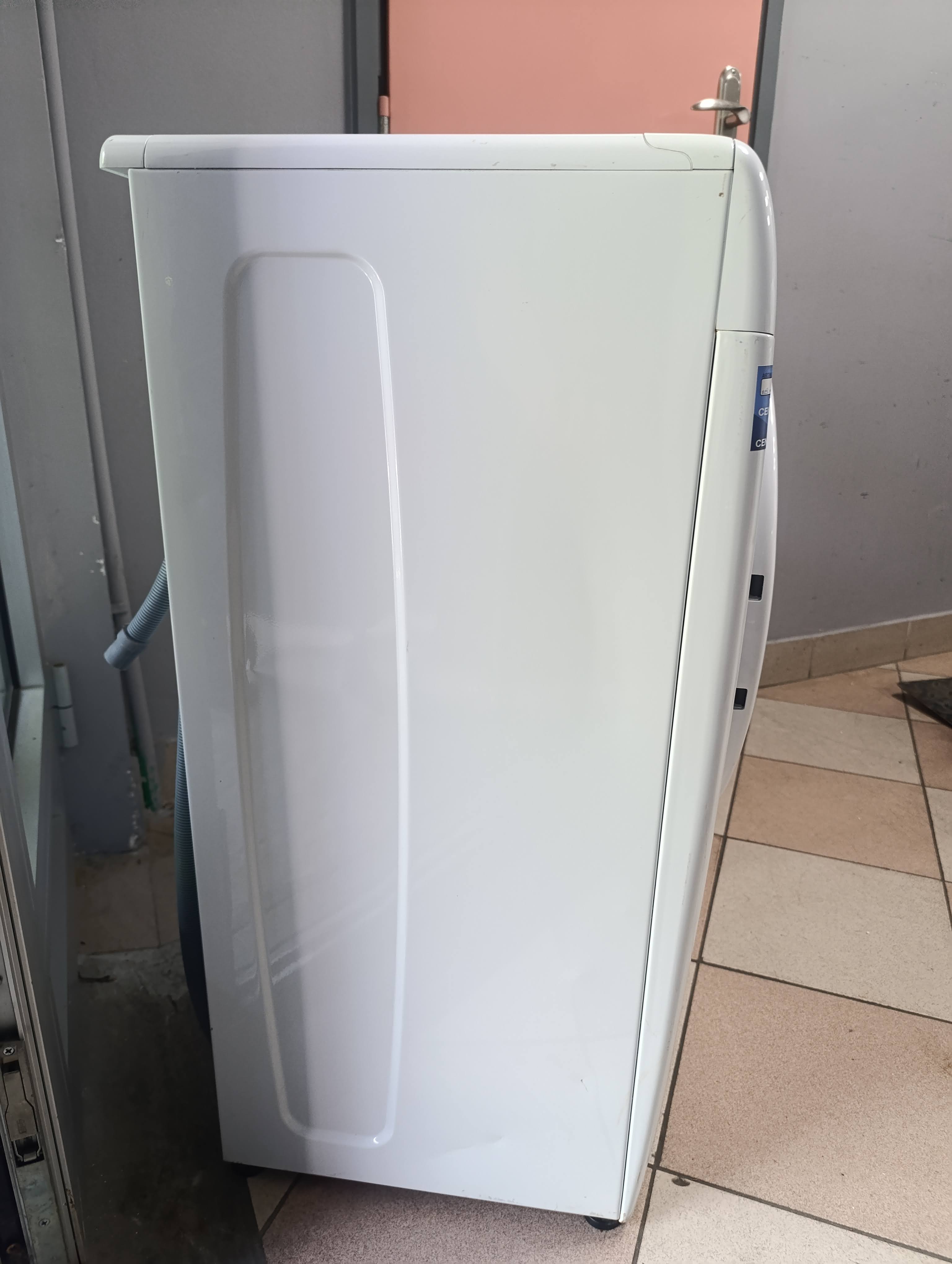 Veš mašina Candy CS4 1272DE/1-S, 7 kg, slim