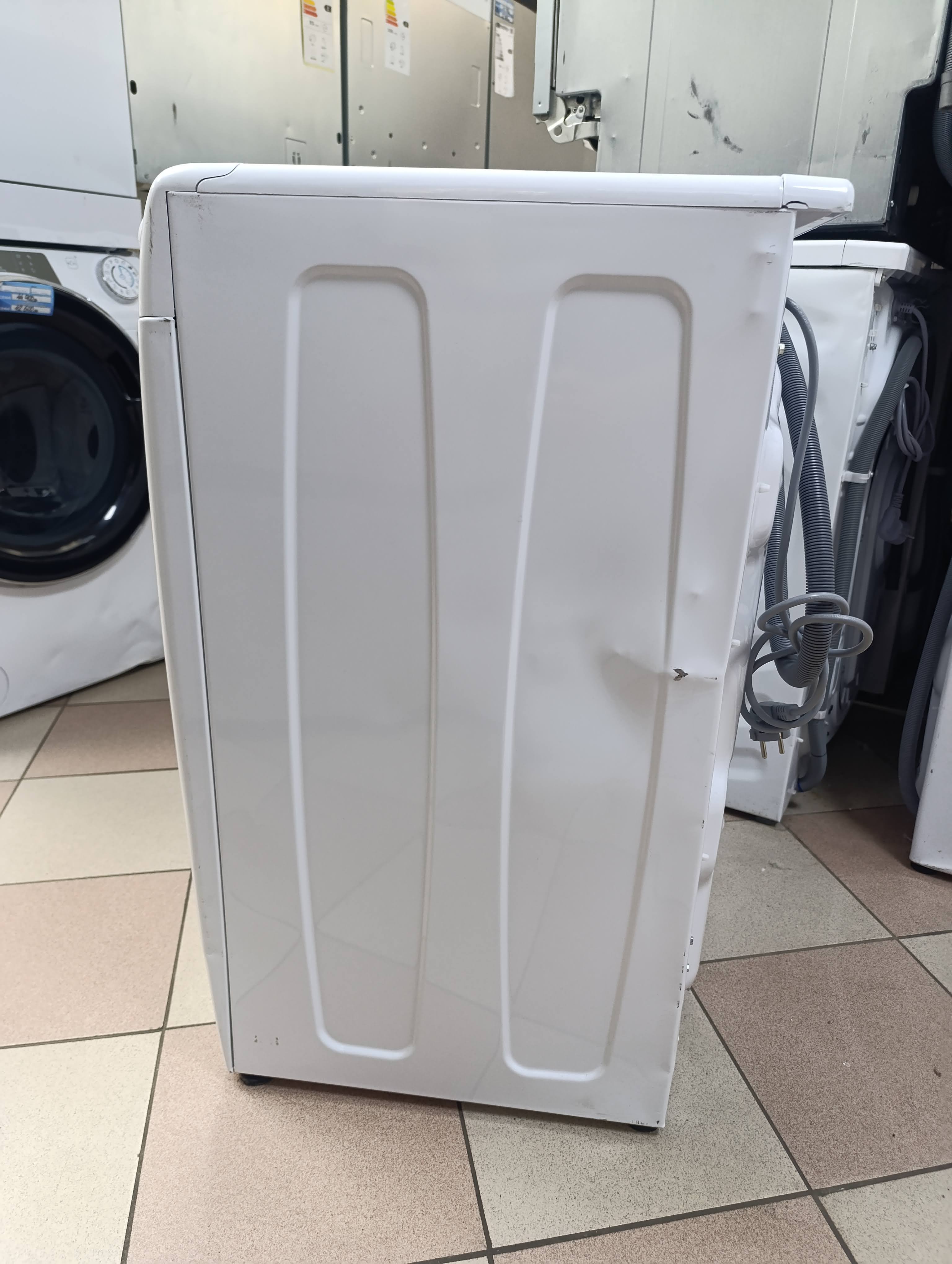 Veš mašina Candy CSO 496TWMB6/1-S , 9 kg.
