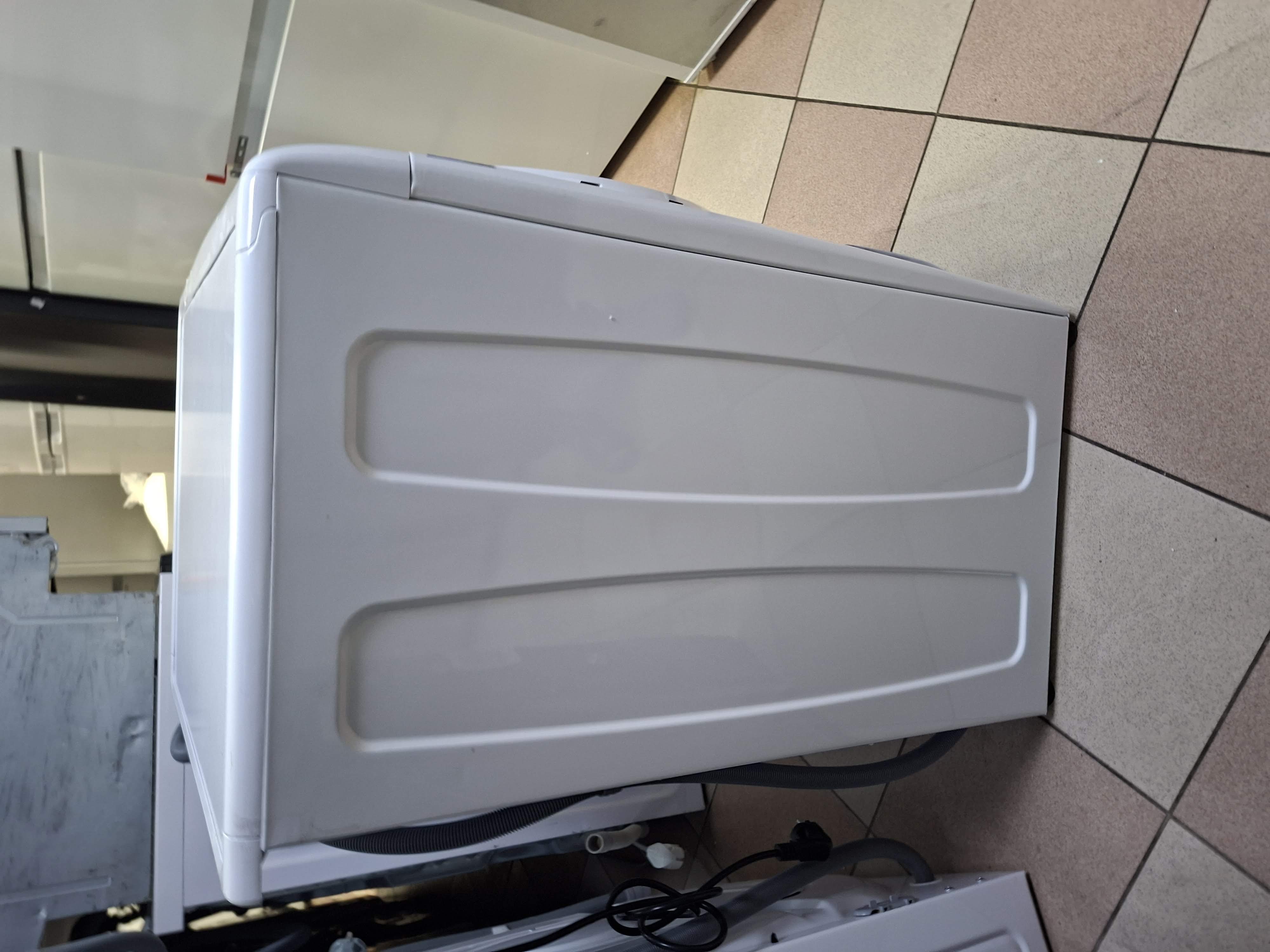 Veš mašina Candy CSO286TWM6/1-S , 8 kg.