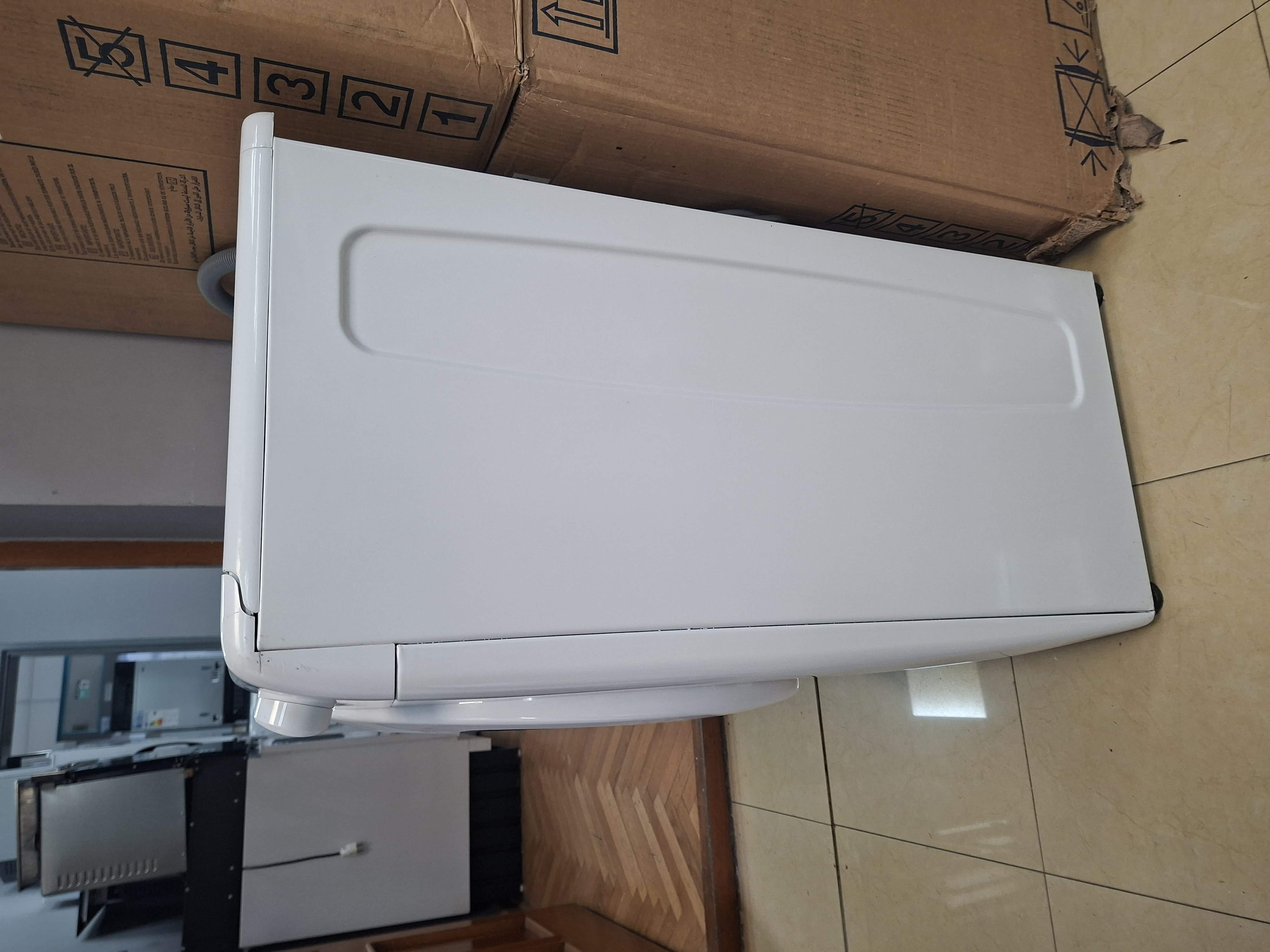 Veš mašina Candy CSS4372DW4/1-11, 7kg, slim