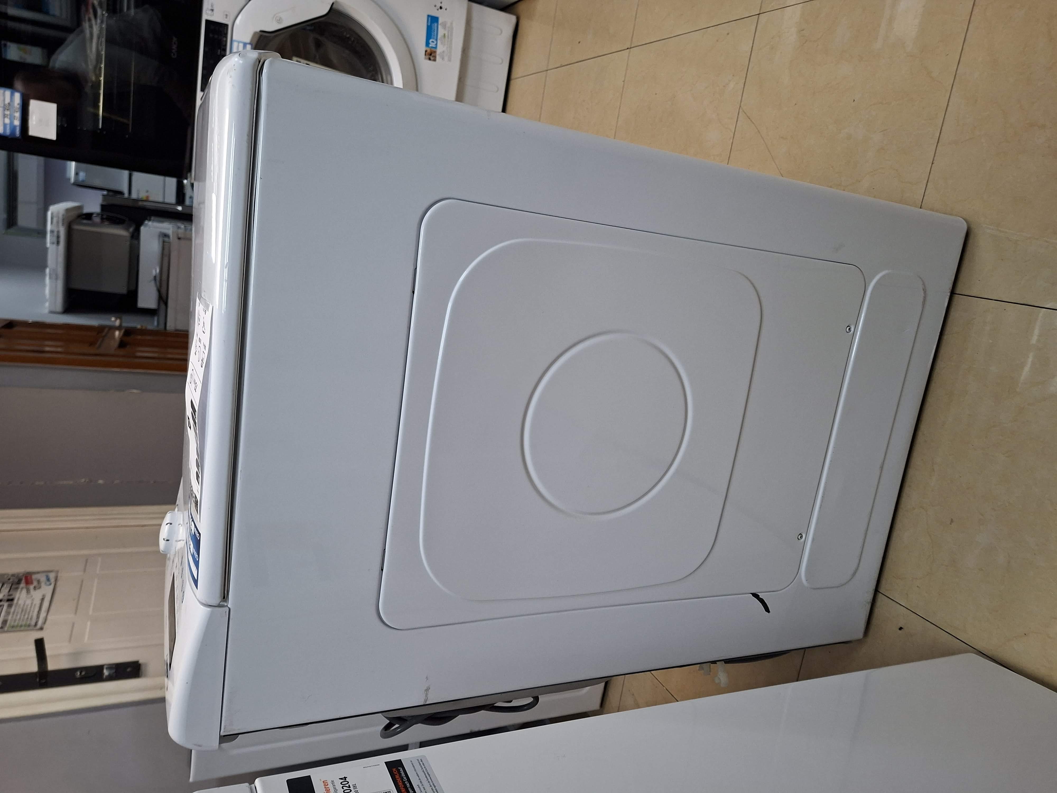 Veš mašina Candy CSTG 282D2/1-S , 8 kg.