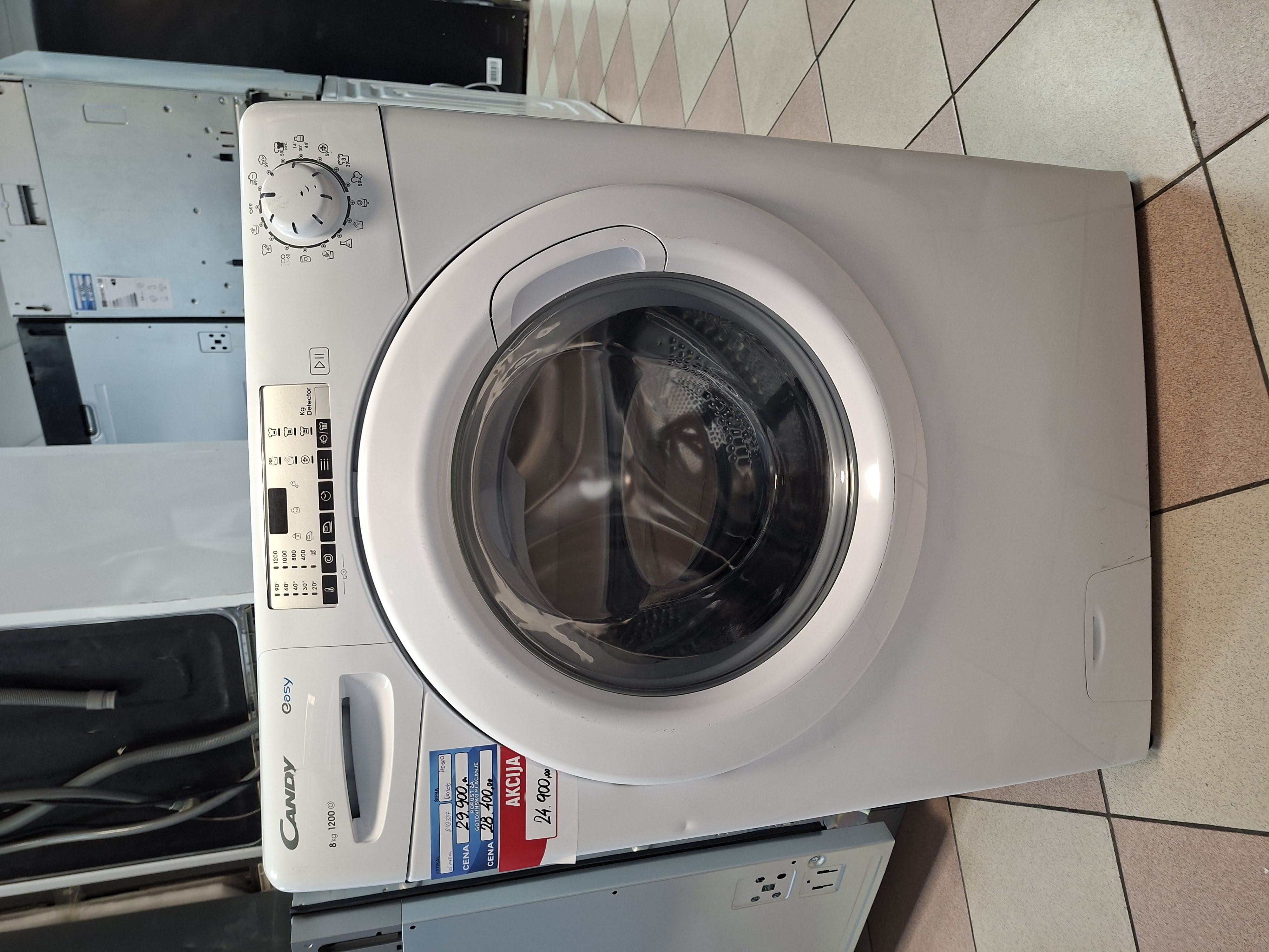 Veš mašina Candy EY284DWM5/1-S , 8 kg.