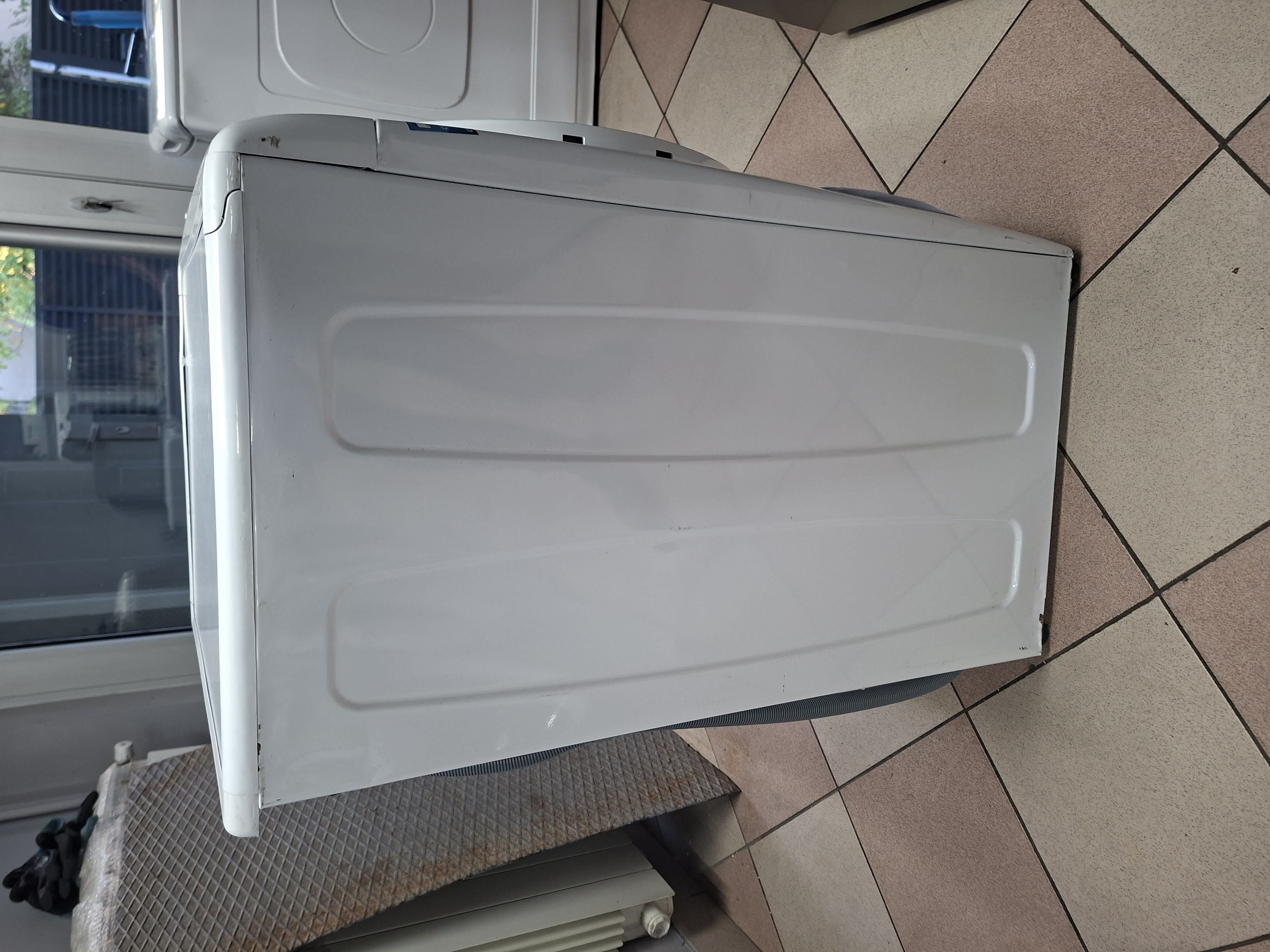 Veš mašina Candy HE 1284TWM6/1-S , 8 kg