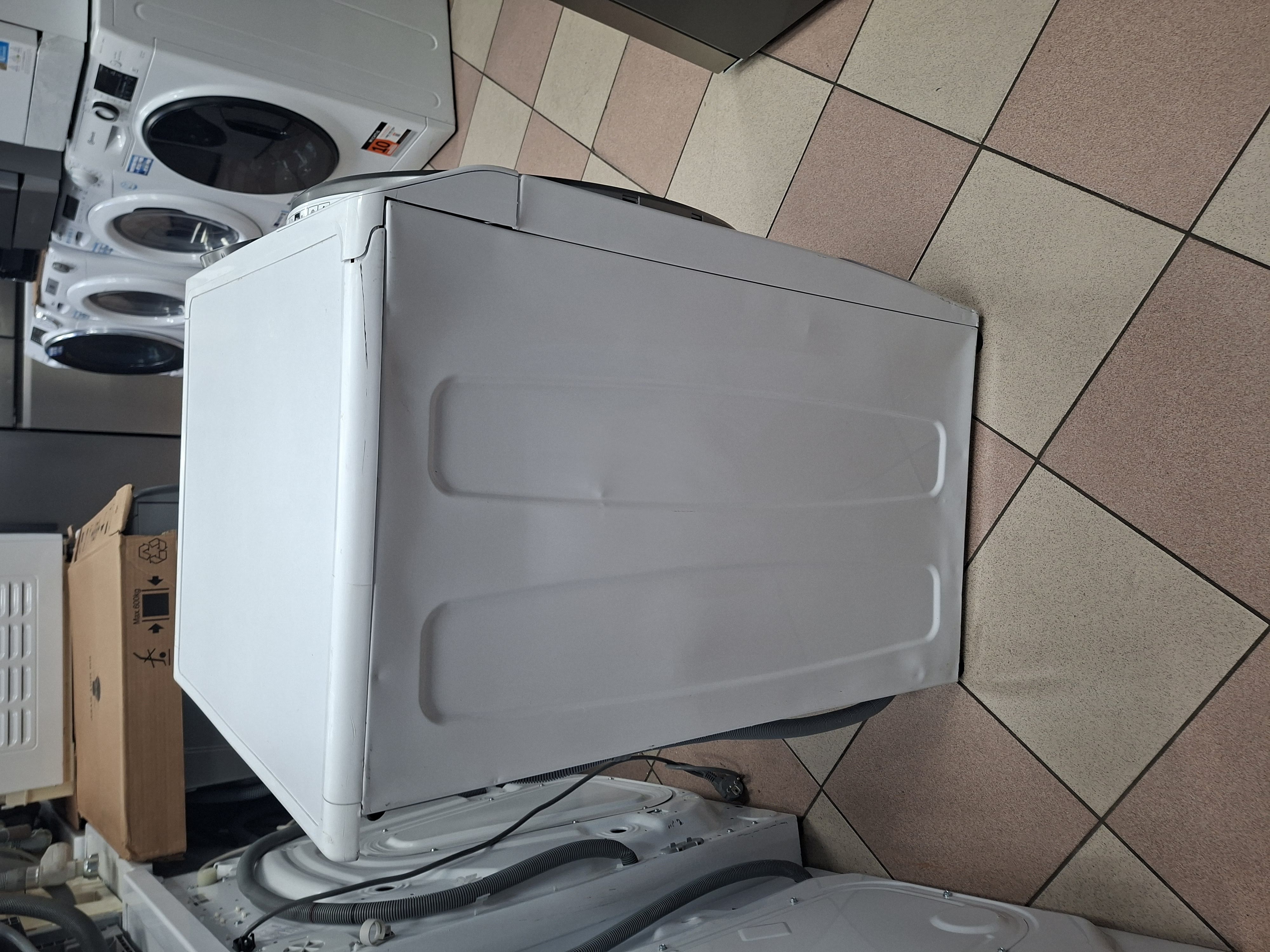 Veš mašina Candy RP 4106BWMR/1-S , 10 kg.