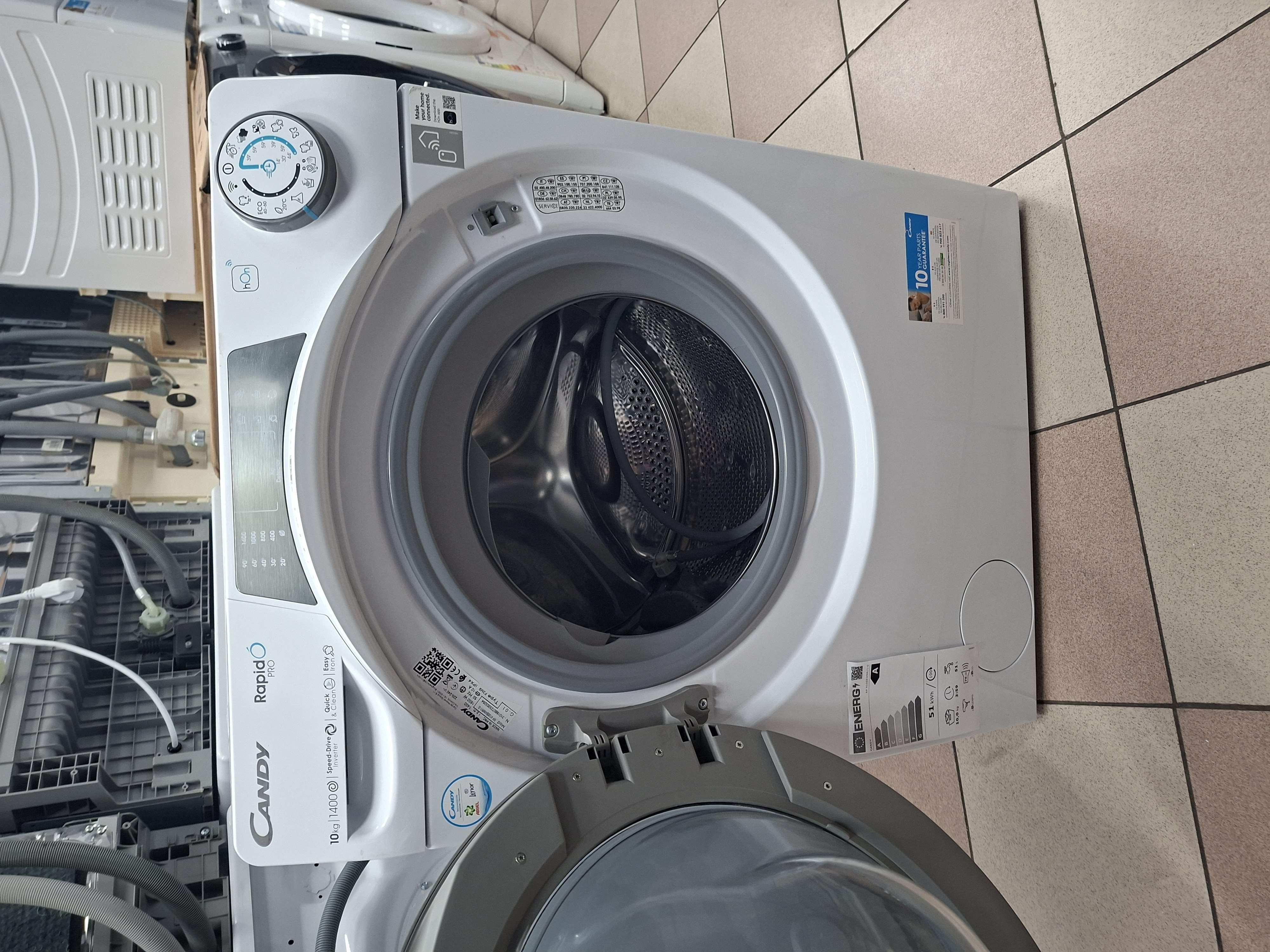 Veš mašina Candy RP 4106BWMR/1-S , 10 kg.