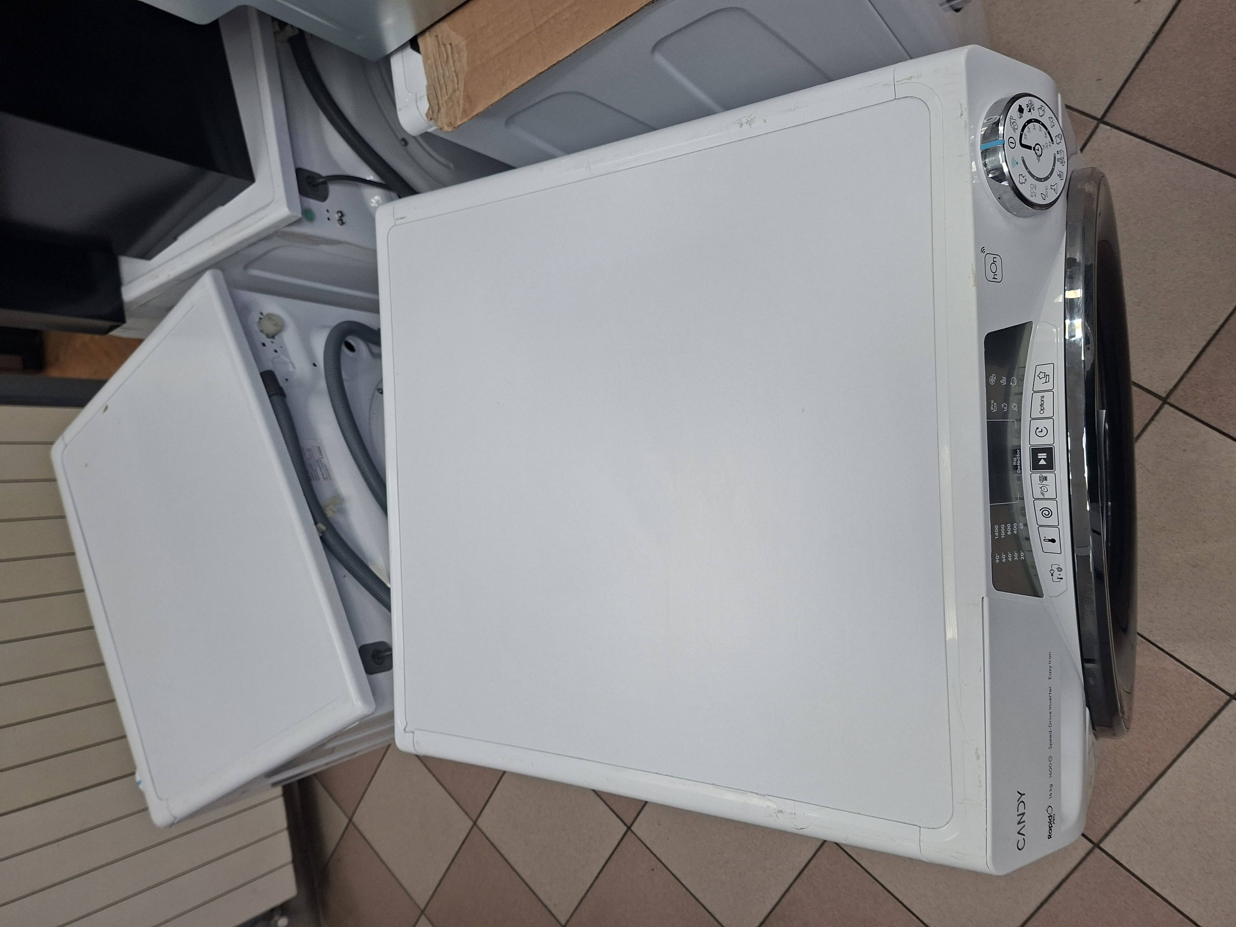 Veš mašina Candy  RP 4146BWMBC/1-S , 14 kg.