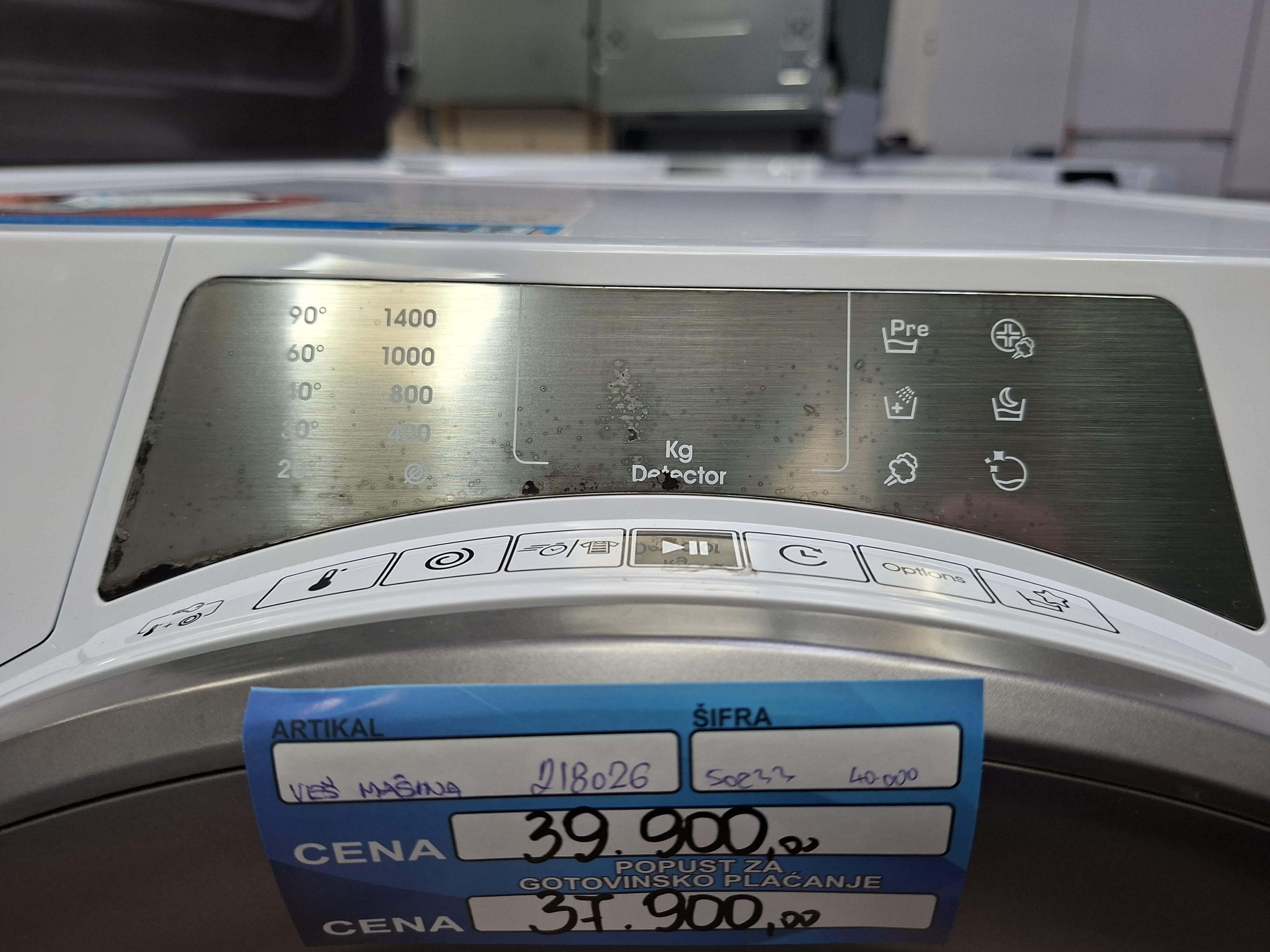 Veš mašina Candy  RP 4146BWMR/1-S , 14 kg.