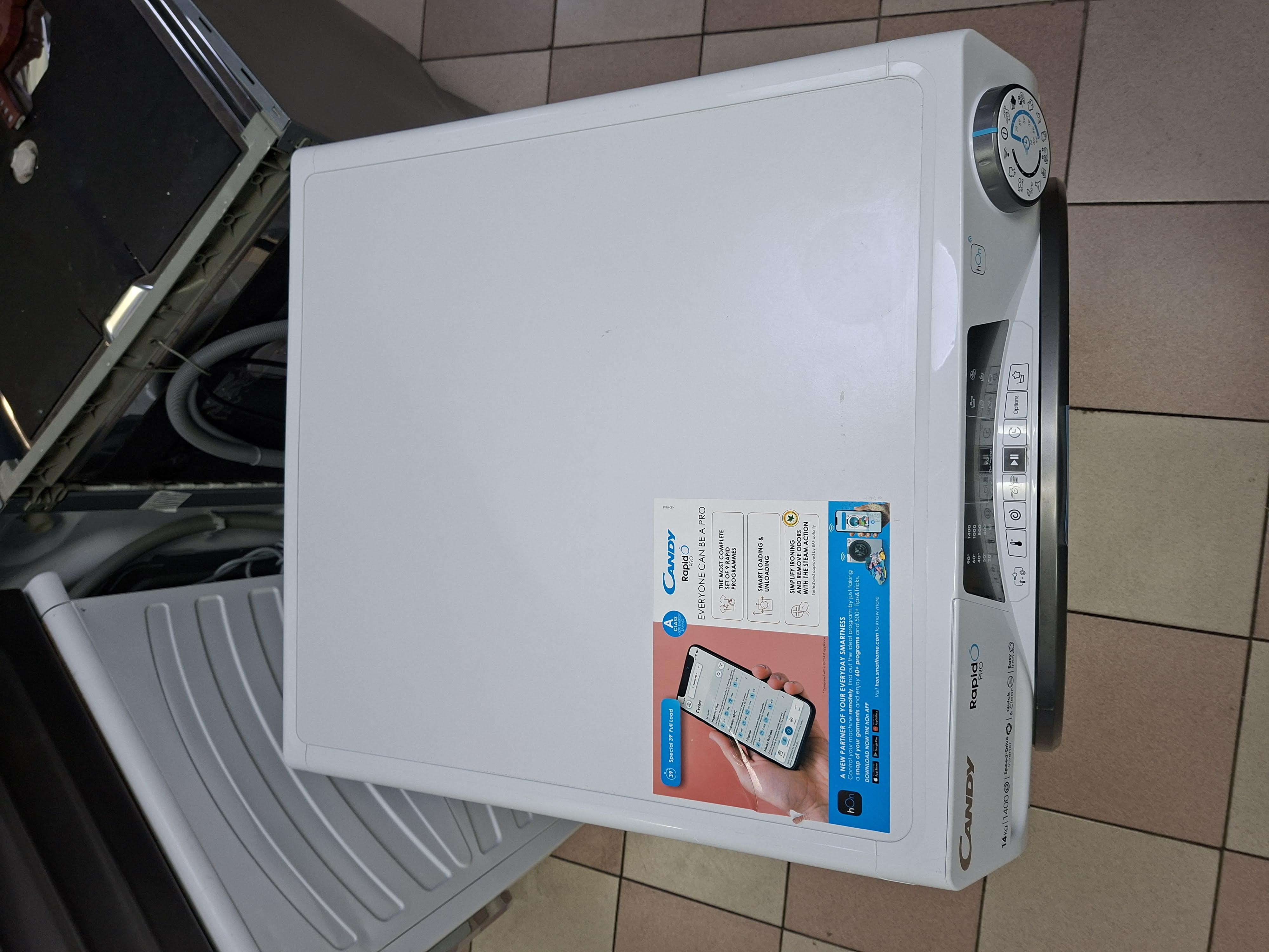 Veš mašina Candy  RP 4146BWMR/1-S , 14 kg.