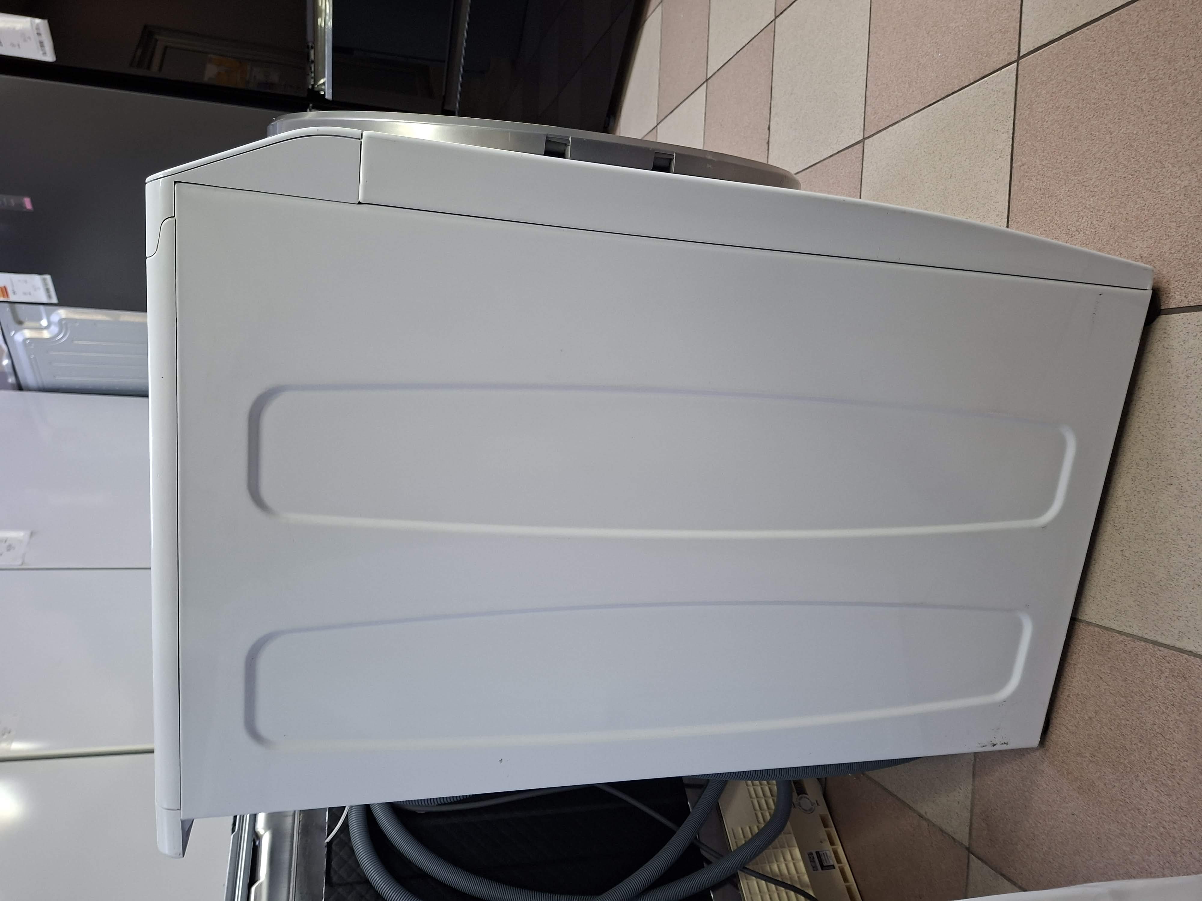 Veš mašina Candy RP 6106BWMR/1-S , 8 kg