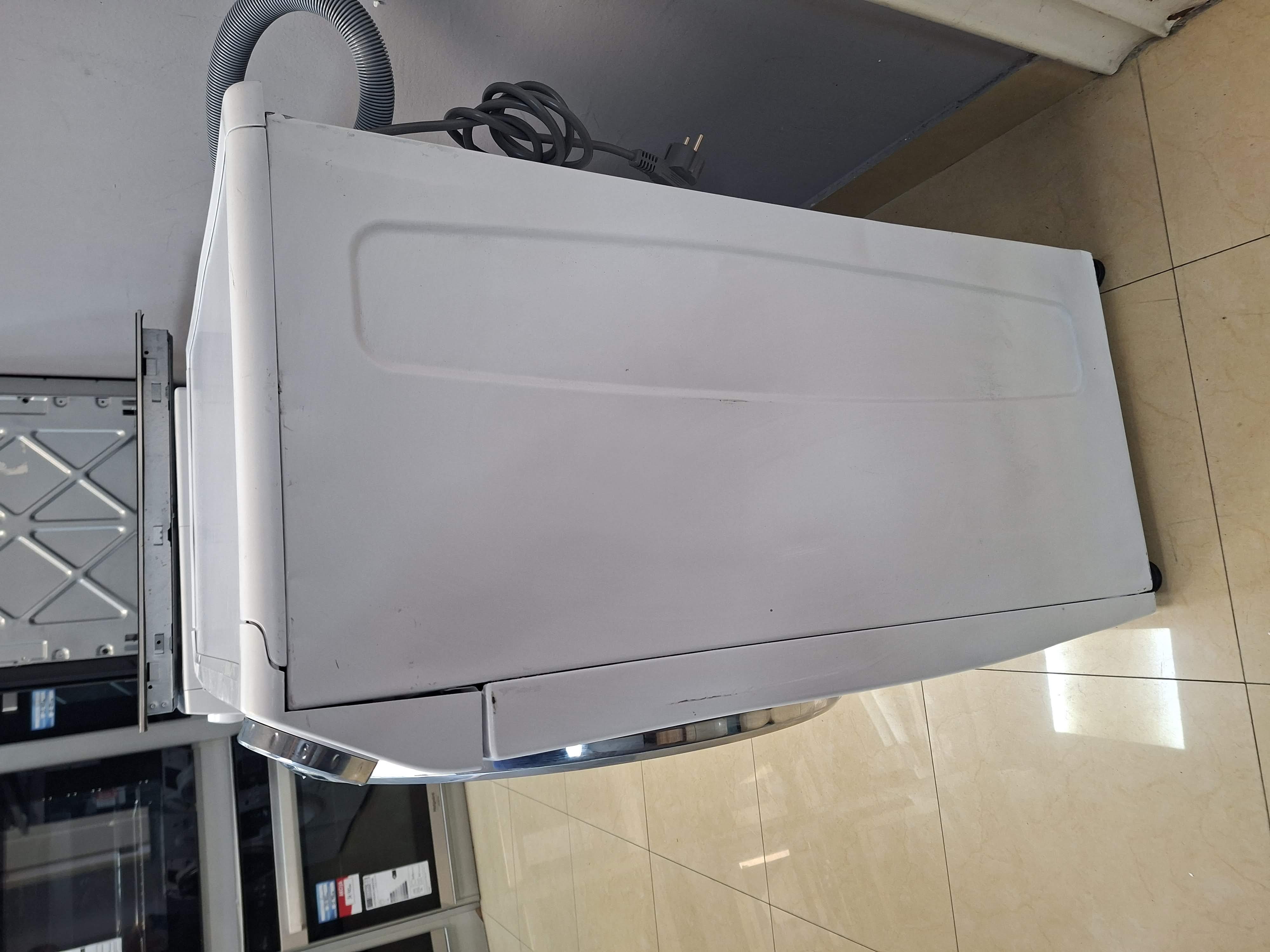 Veš mašina Candy RP4 476BWMUC-S , 7 kg, slim