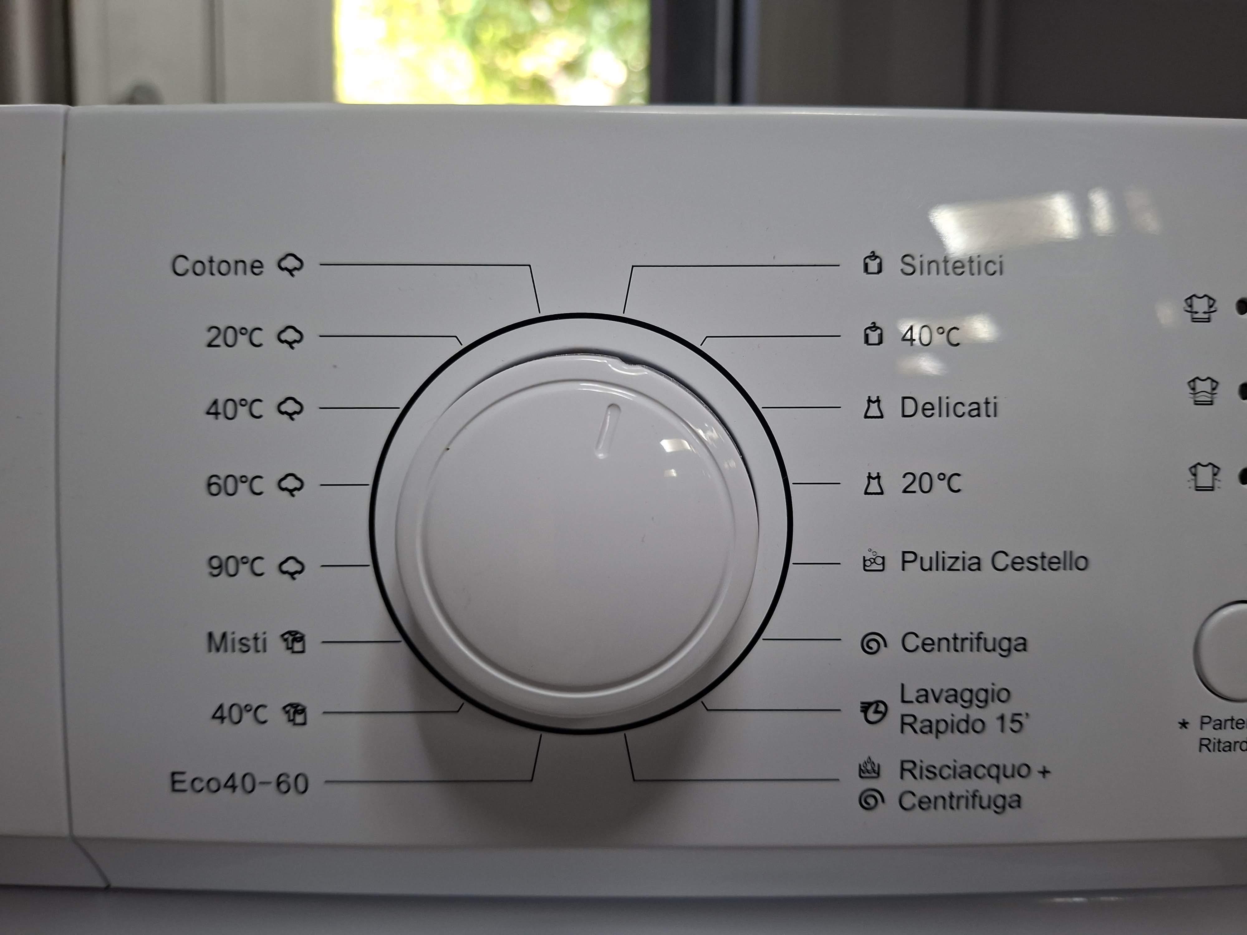 Veš mašina DAYA DSW-61021 , 6 kg, slim