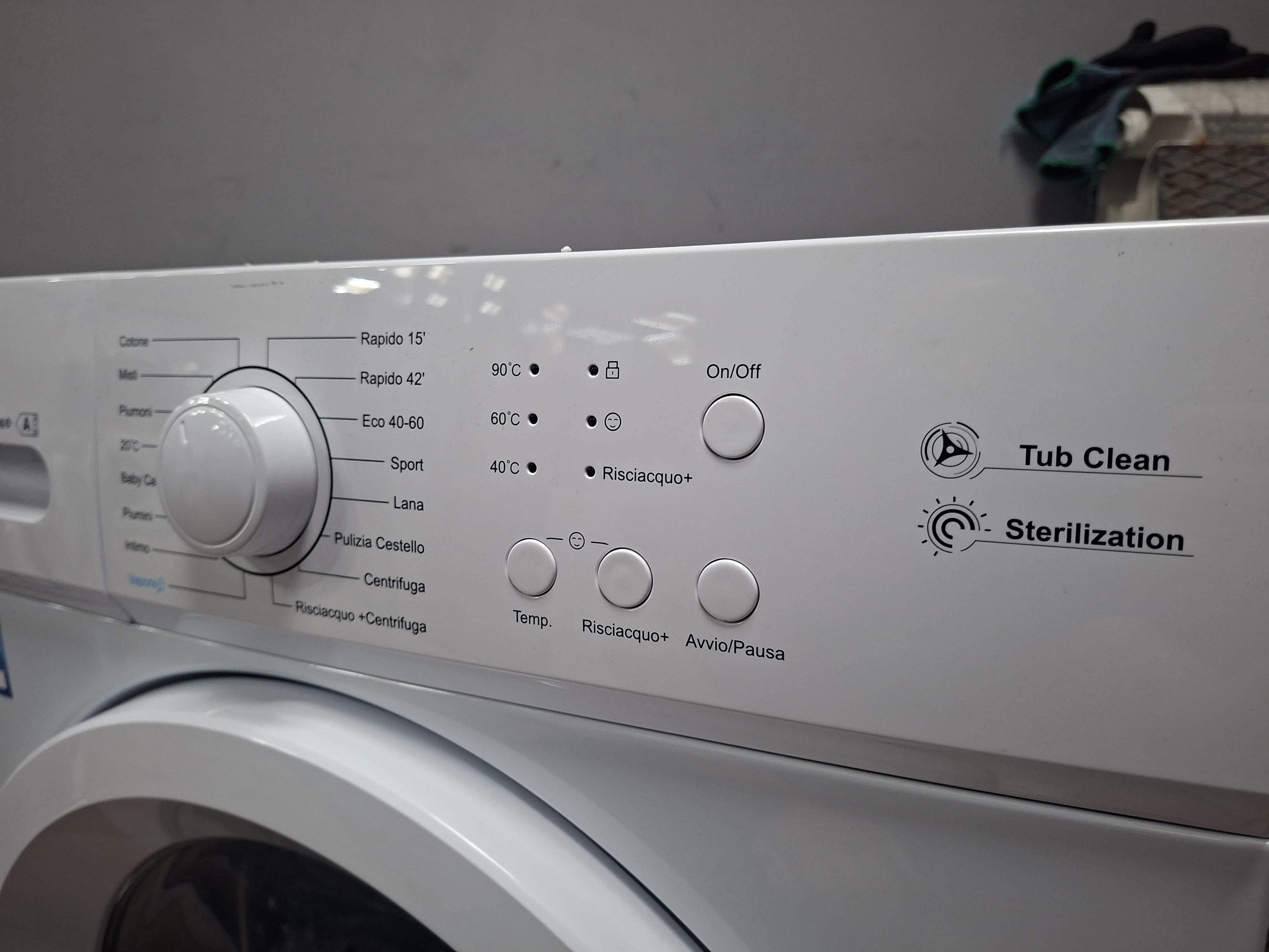 Veš mašina DAYA DSW-61023M18 , 6 kg, slim