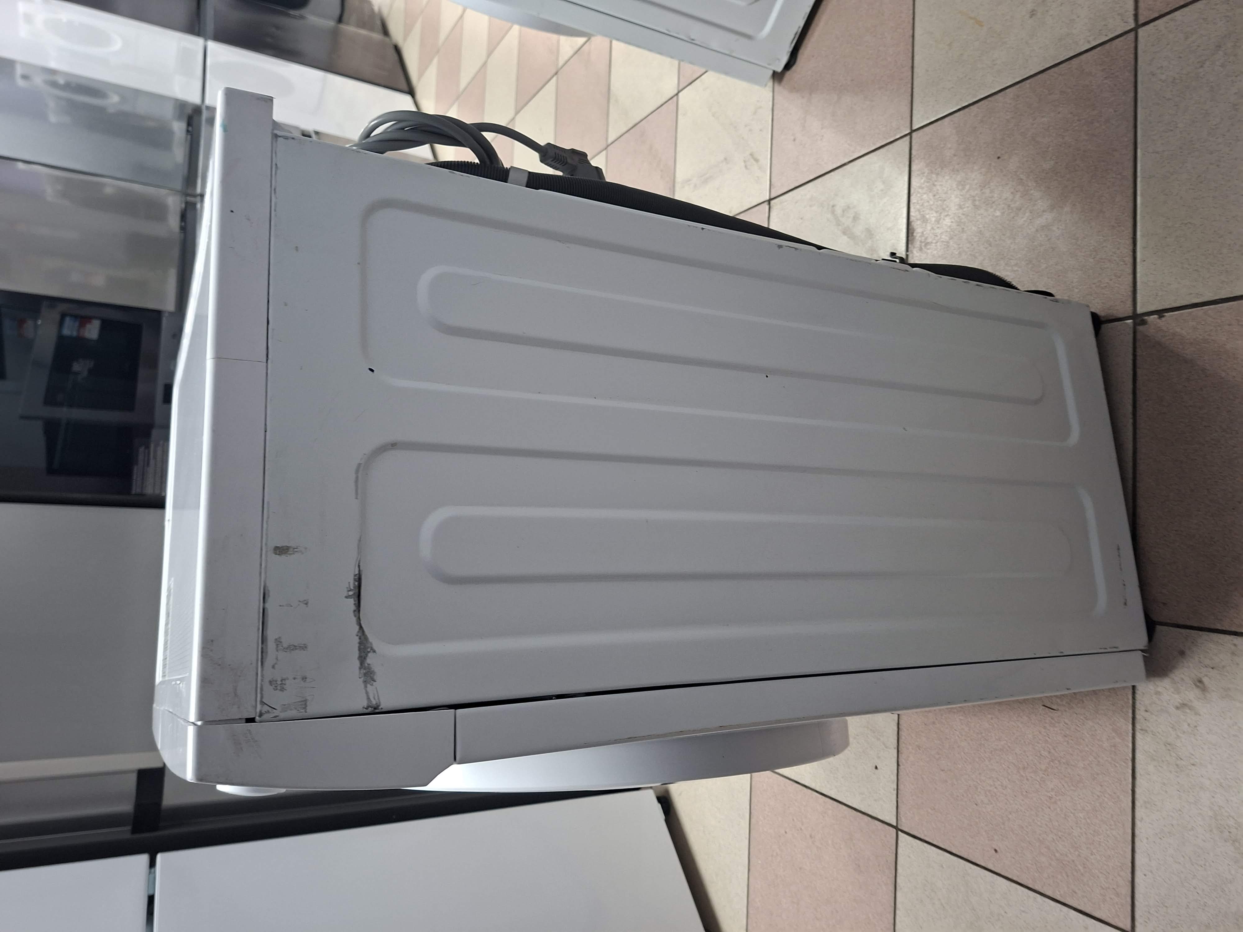 Veš mašina DAYA DSW-61023M18 , 6 kg, slim