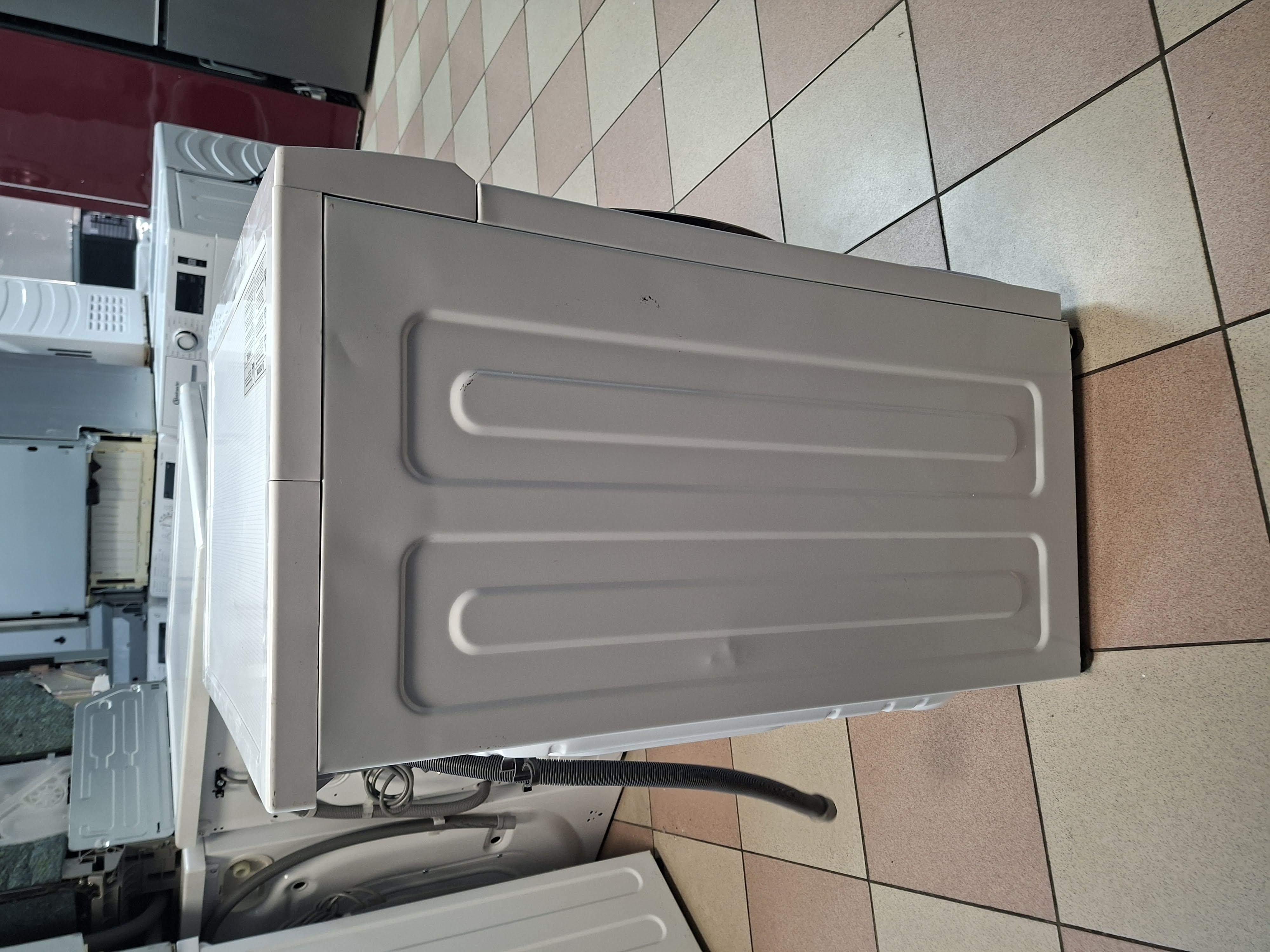 Veš mašina DAYA DSW-71423A, 7 kg, slim