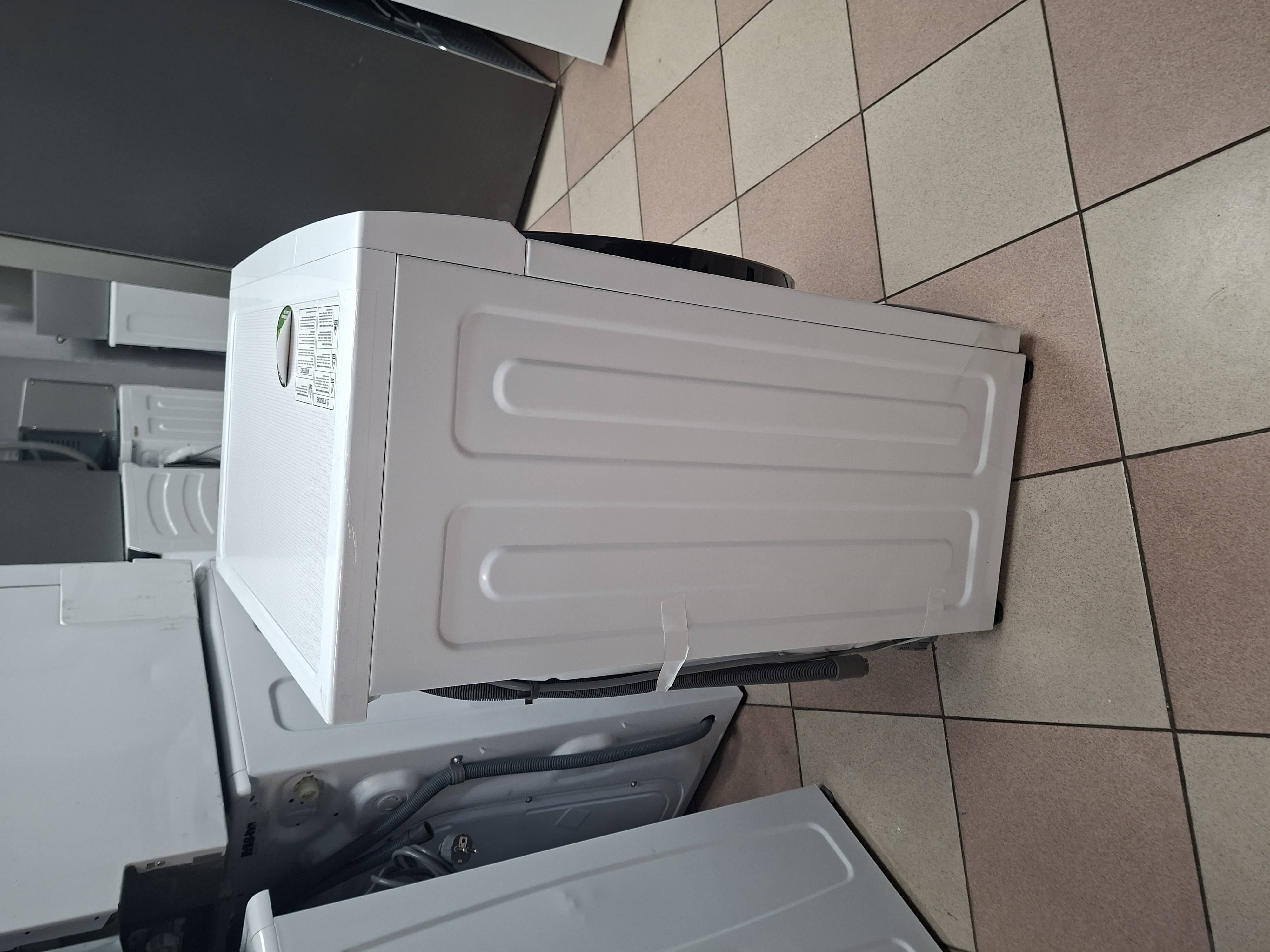 Veš mašina DAYA DSW61025M15A1 , 6 kg, slim