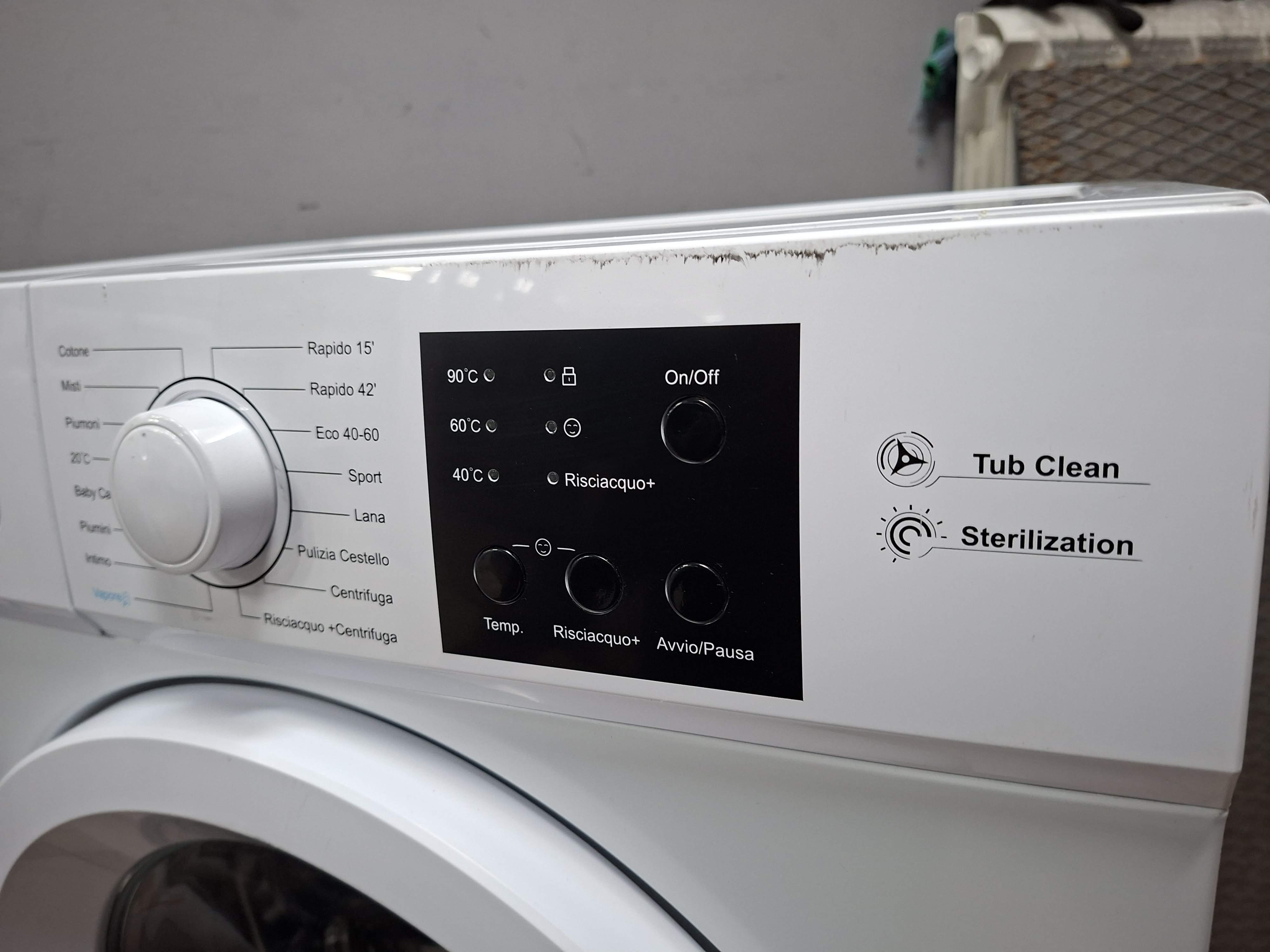 Veš mašina Daya DSW61025M18A (2) , 6 kg, slim