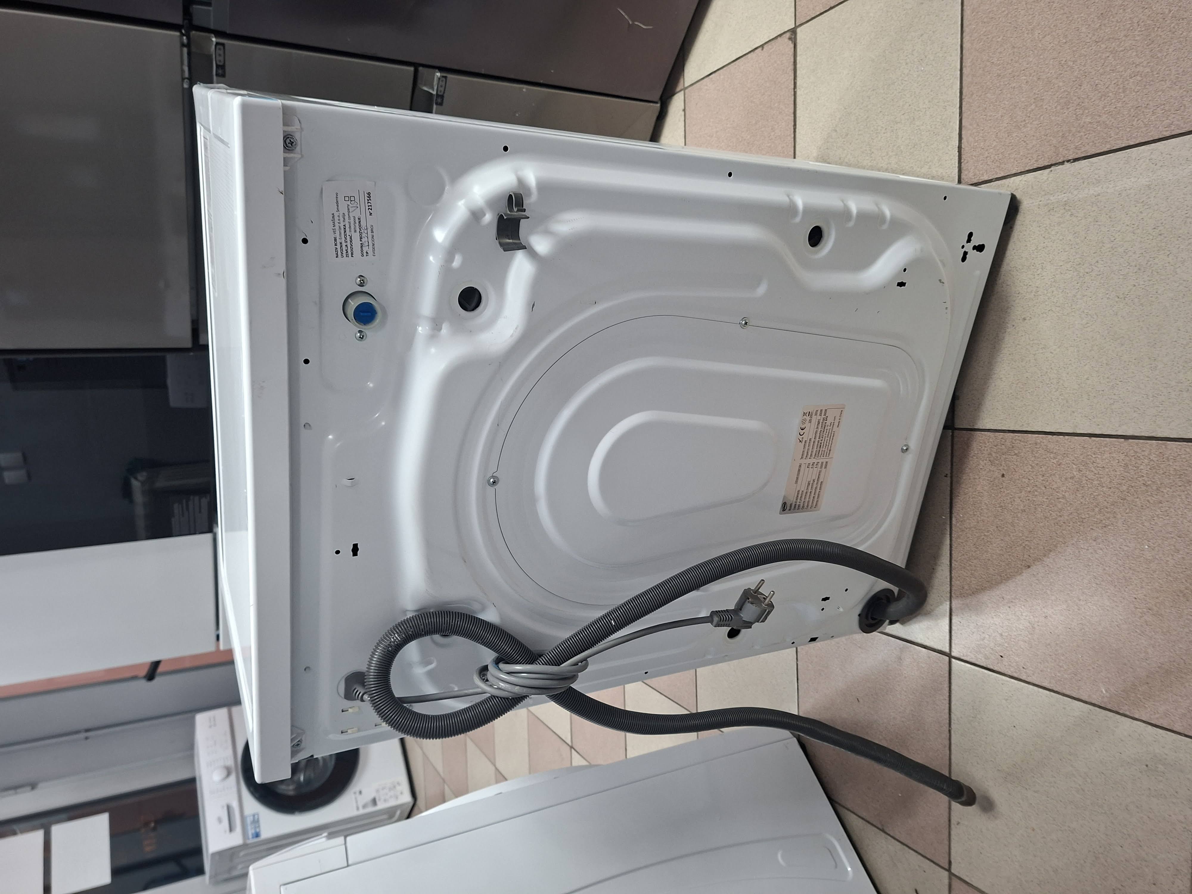 Veš mašina Daya DSW61025M18A1, 6 kg, slim